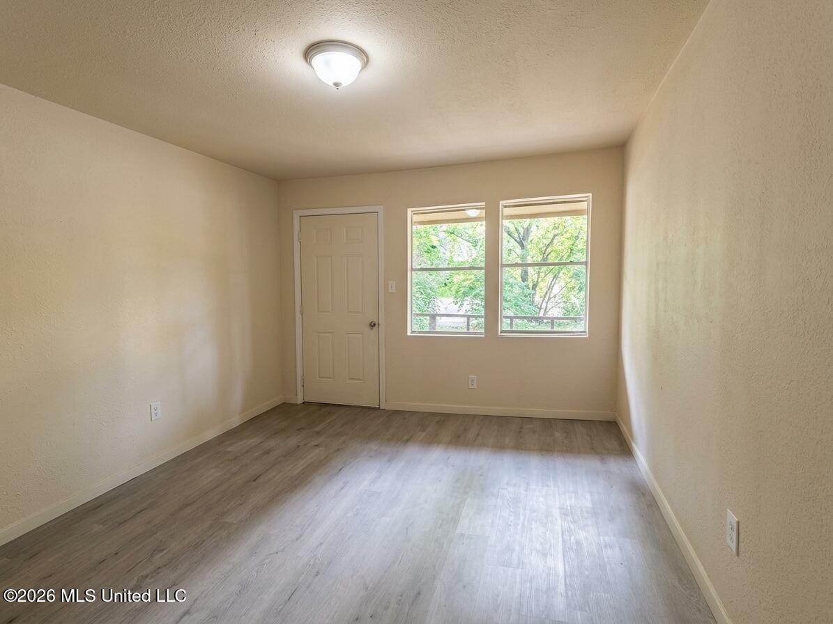 2716 Rutledge Avenue Property Photo 4