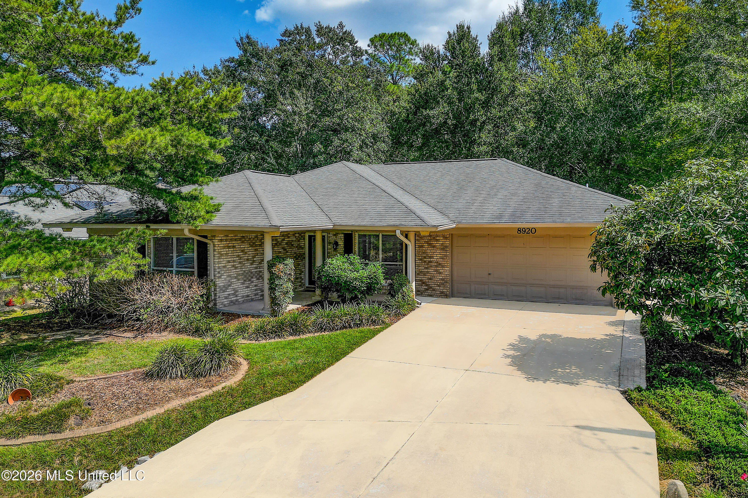 8920 Anahola Court Property Photo 1