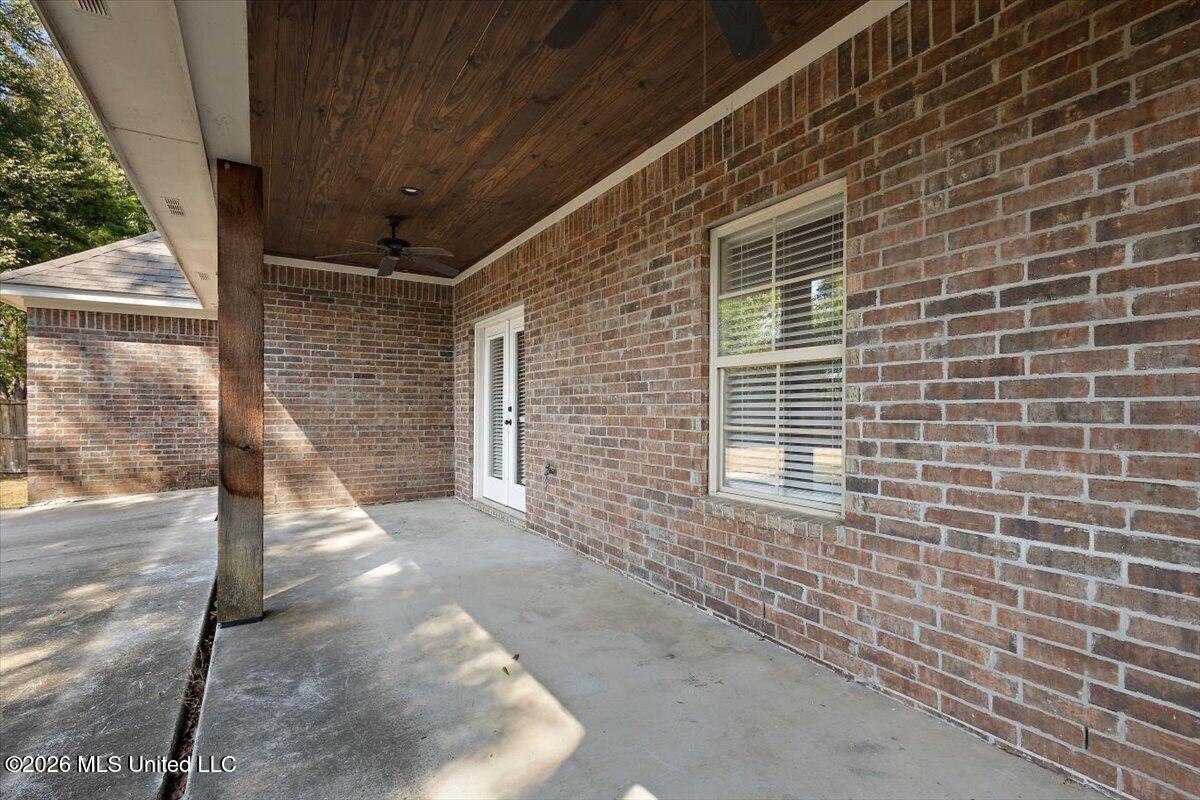 152 Sweetbriar Circle Property Photo 29