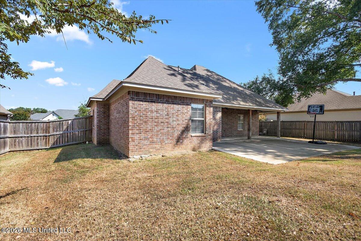 152 Sweetbriar Circle Property Photo 31