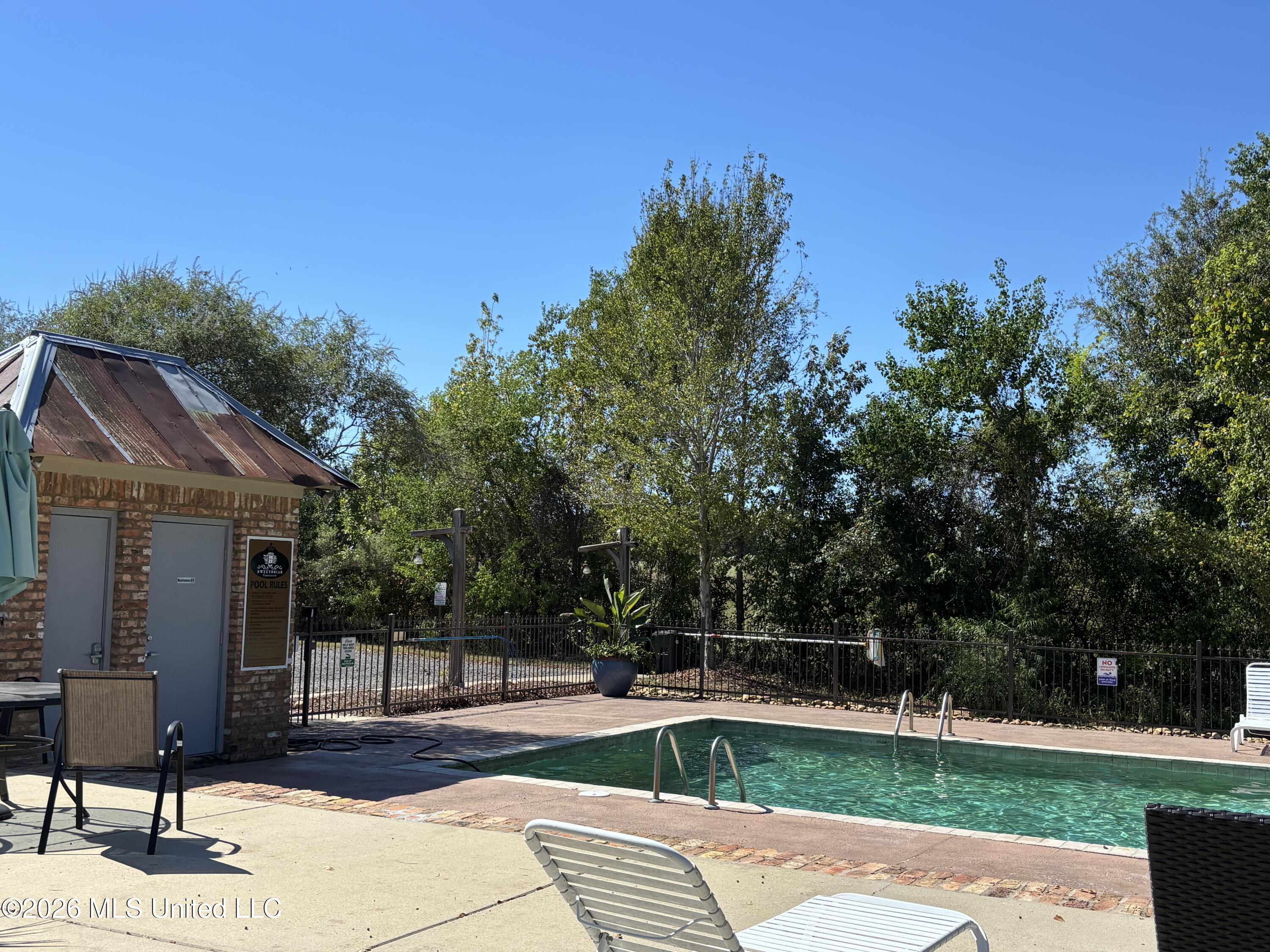 152 Sweetbriar Circle Property Photo 37
