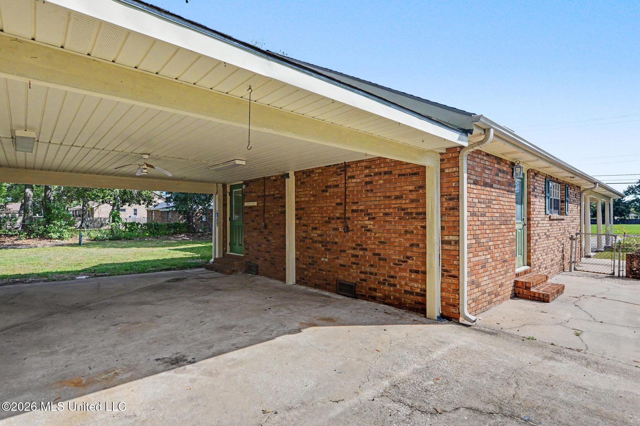 1315 Martin Street Property Photo 23
