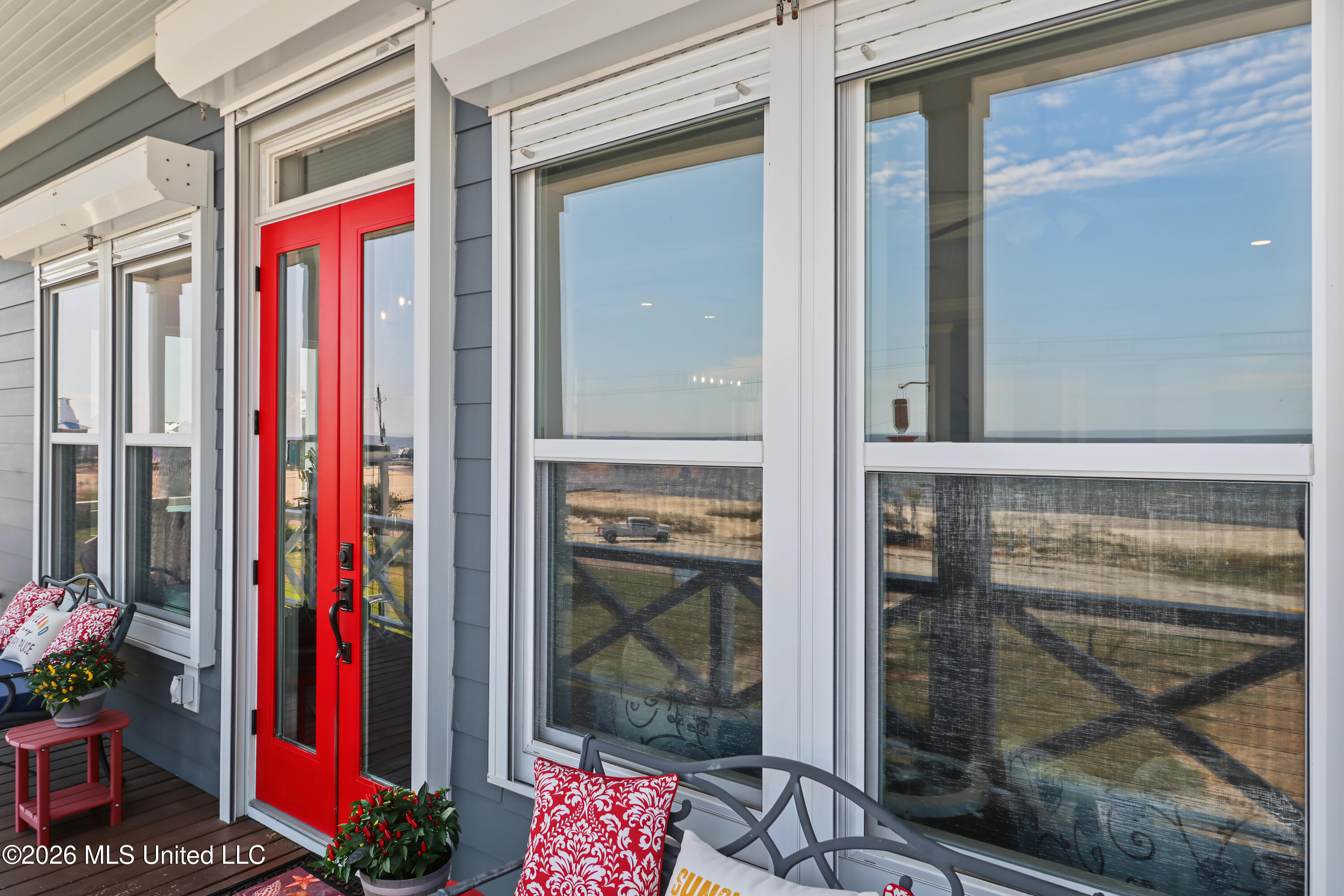 229 N Beach Boulevard Property Photo 6