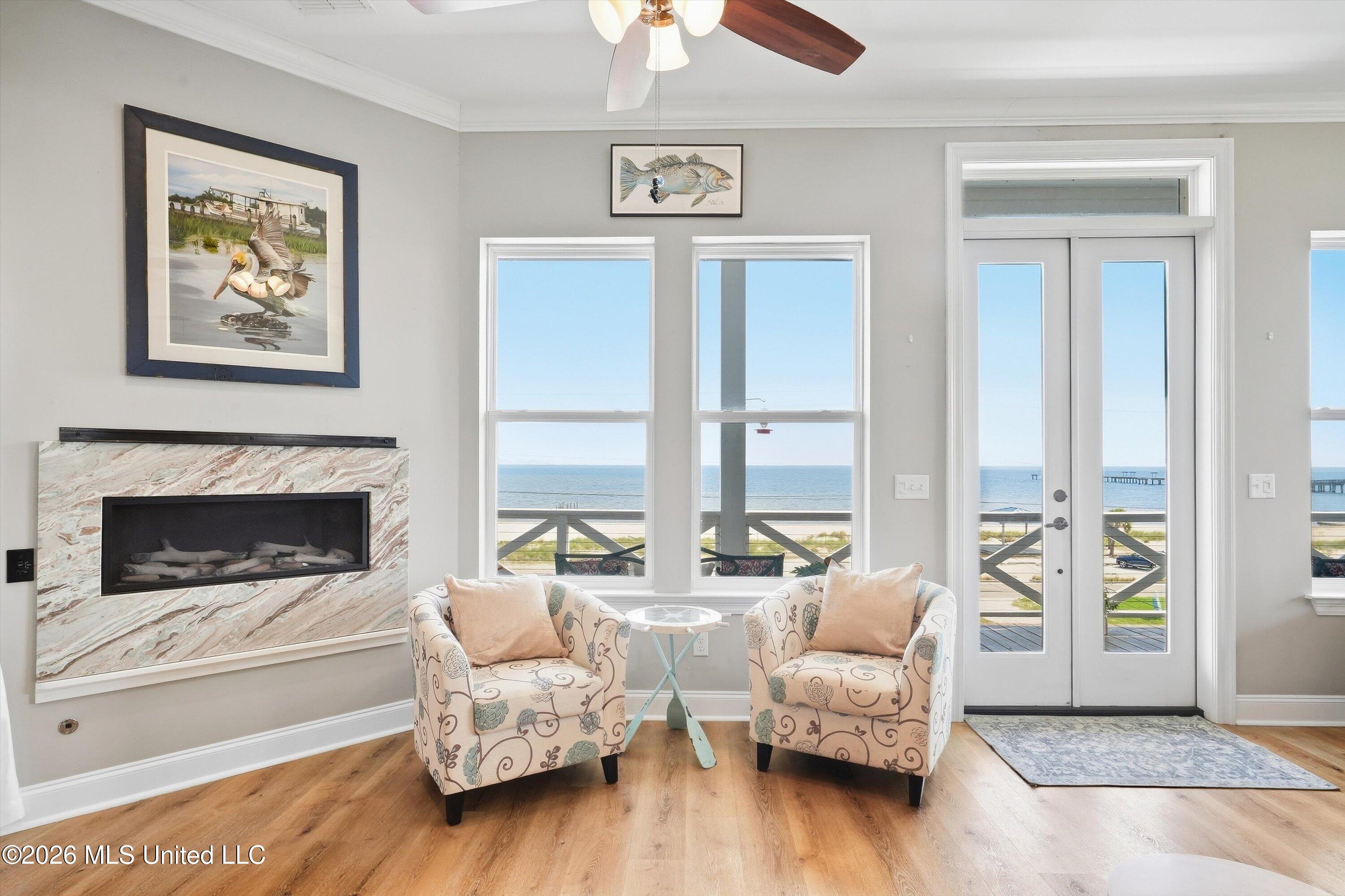 229 N Beach Boulevard Property Photo 10