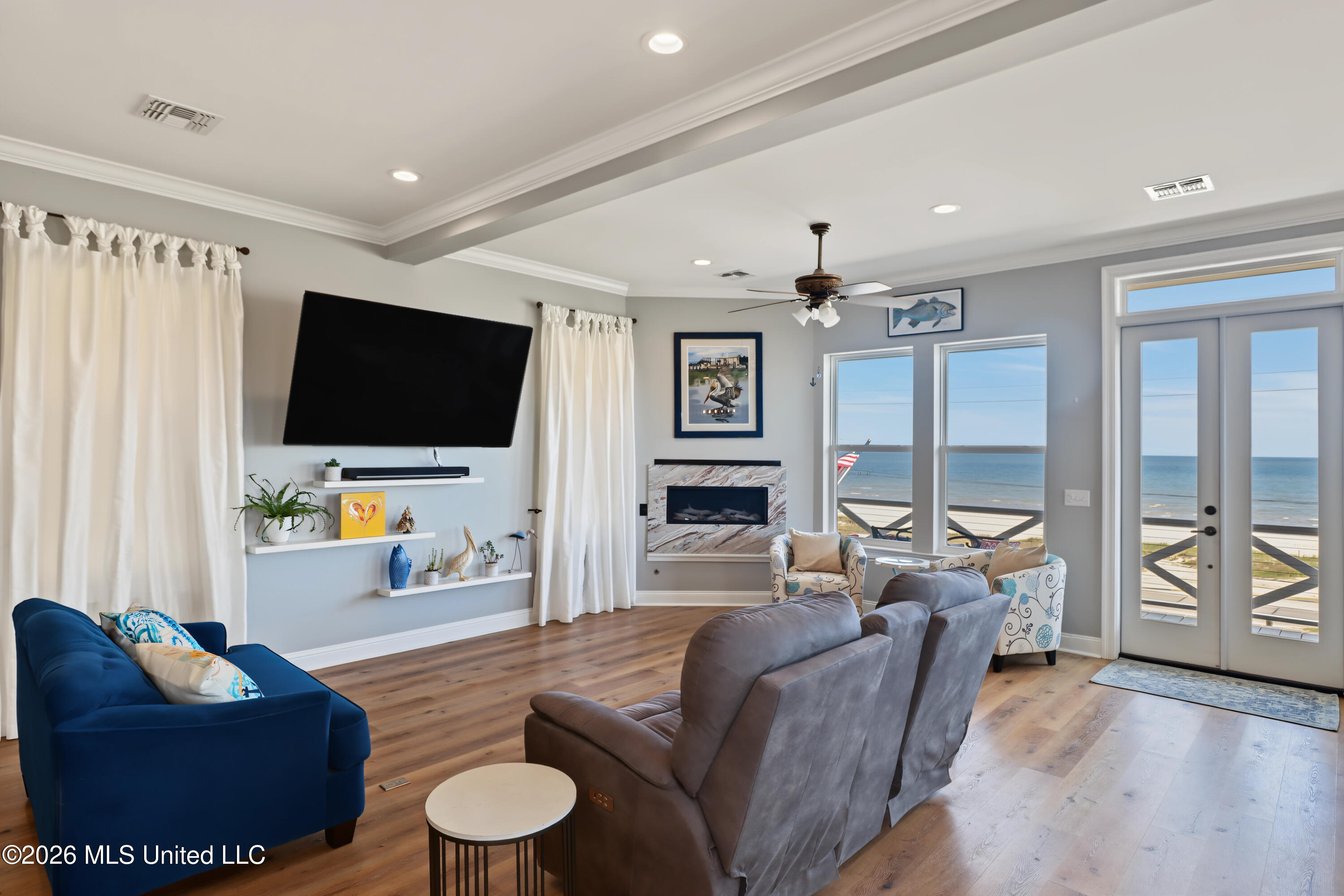 229 N Beach Boulevard Property Photo 13