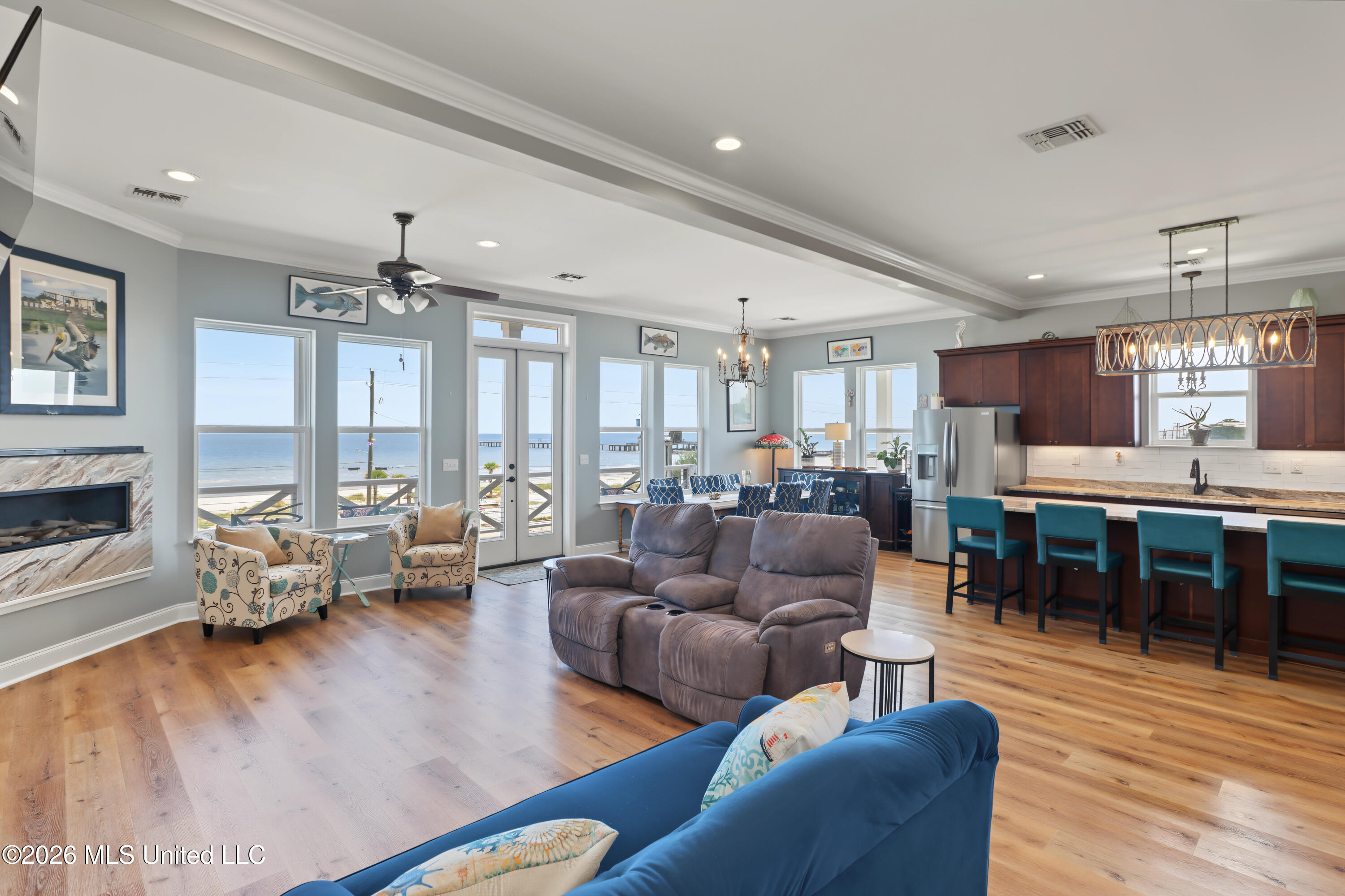 229 N Beach Boulevard Property Photo 15