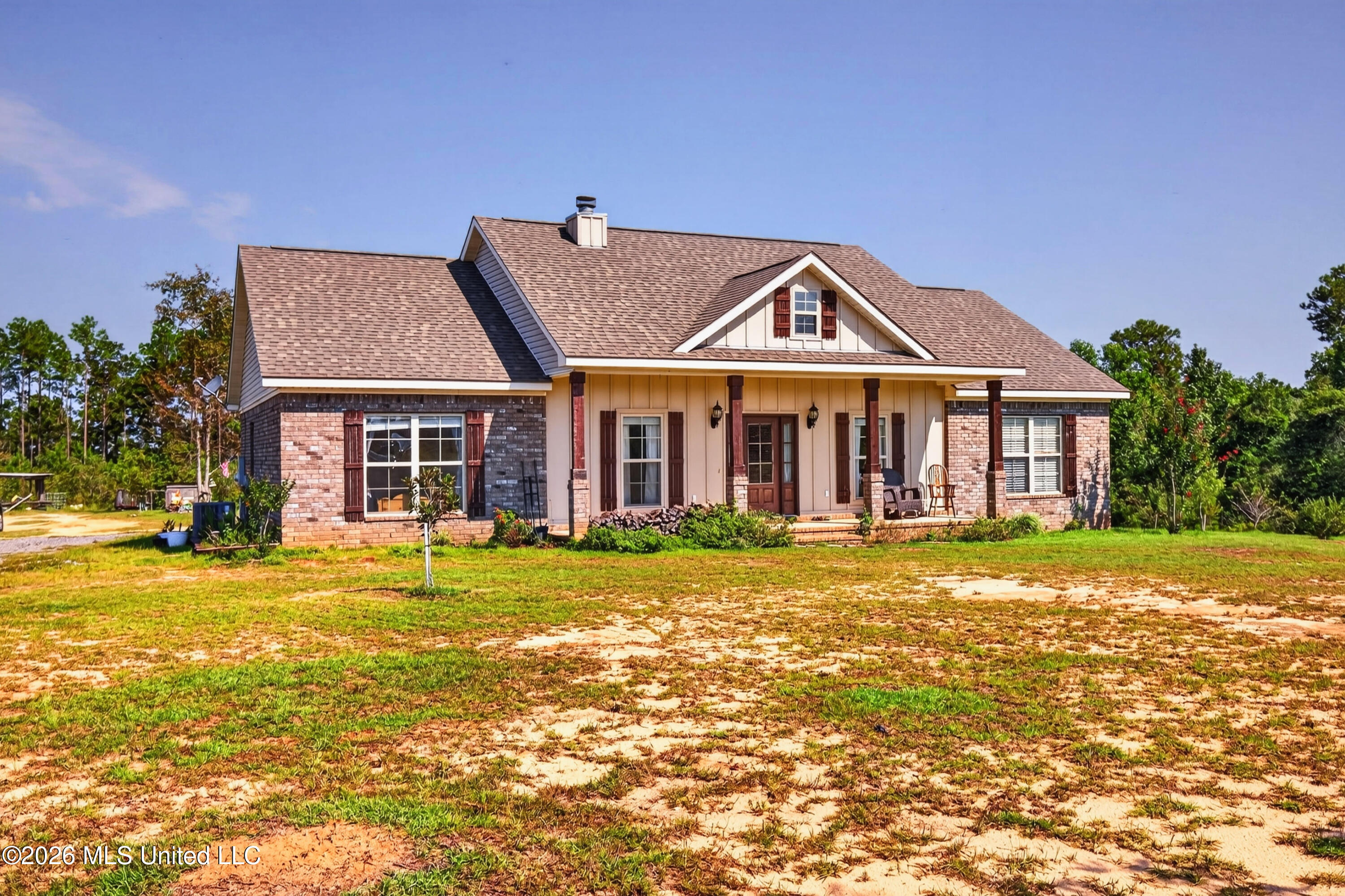 9455 Old Highway 63 N Property Photo 1