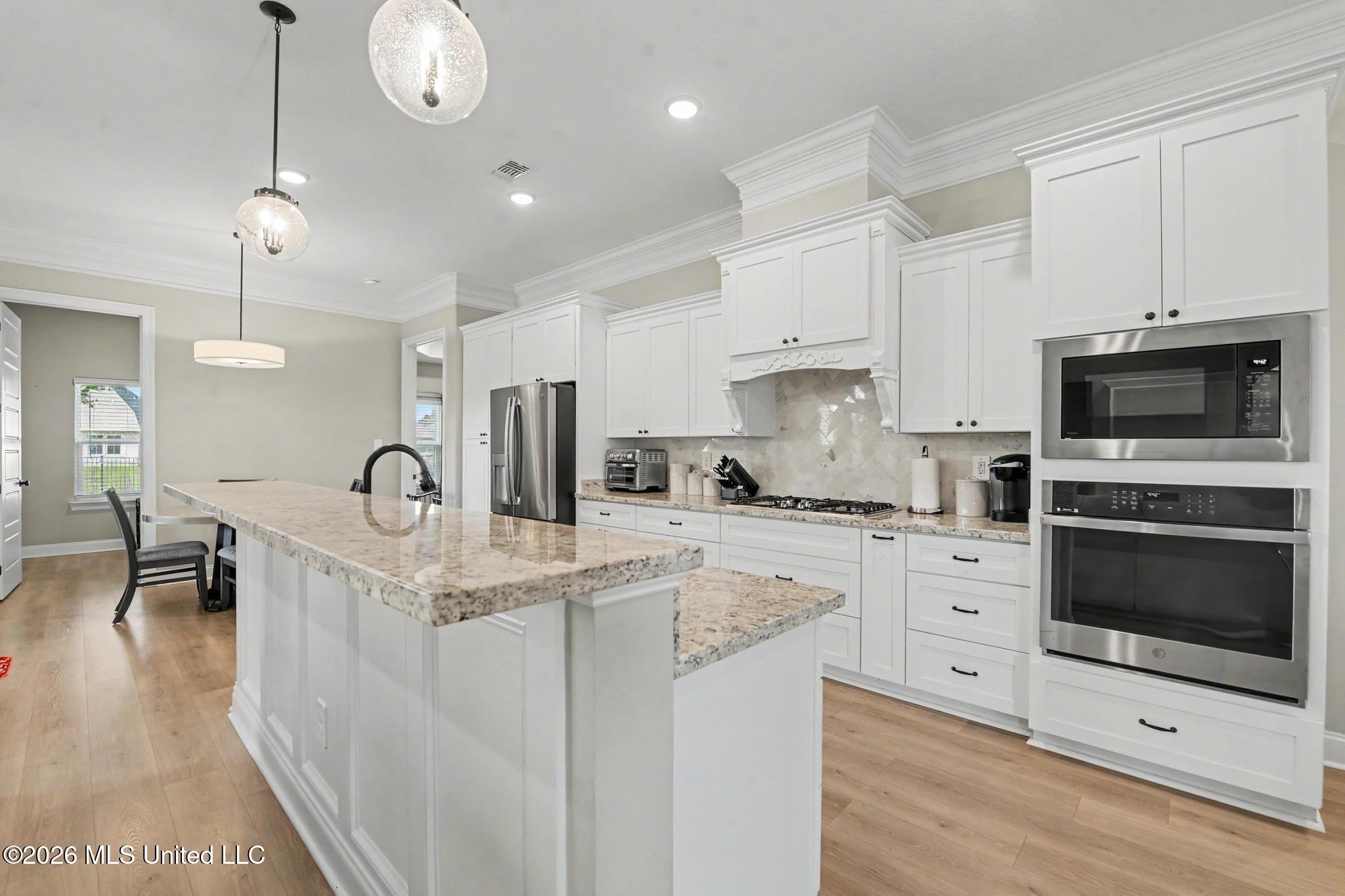 16879 W Landon Green Circle Property Photo 8