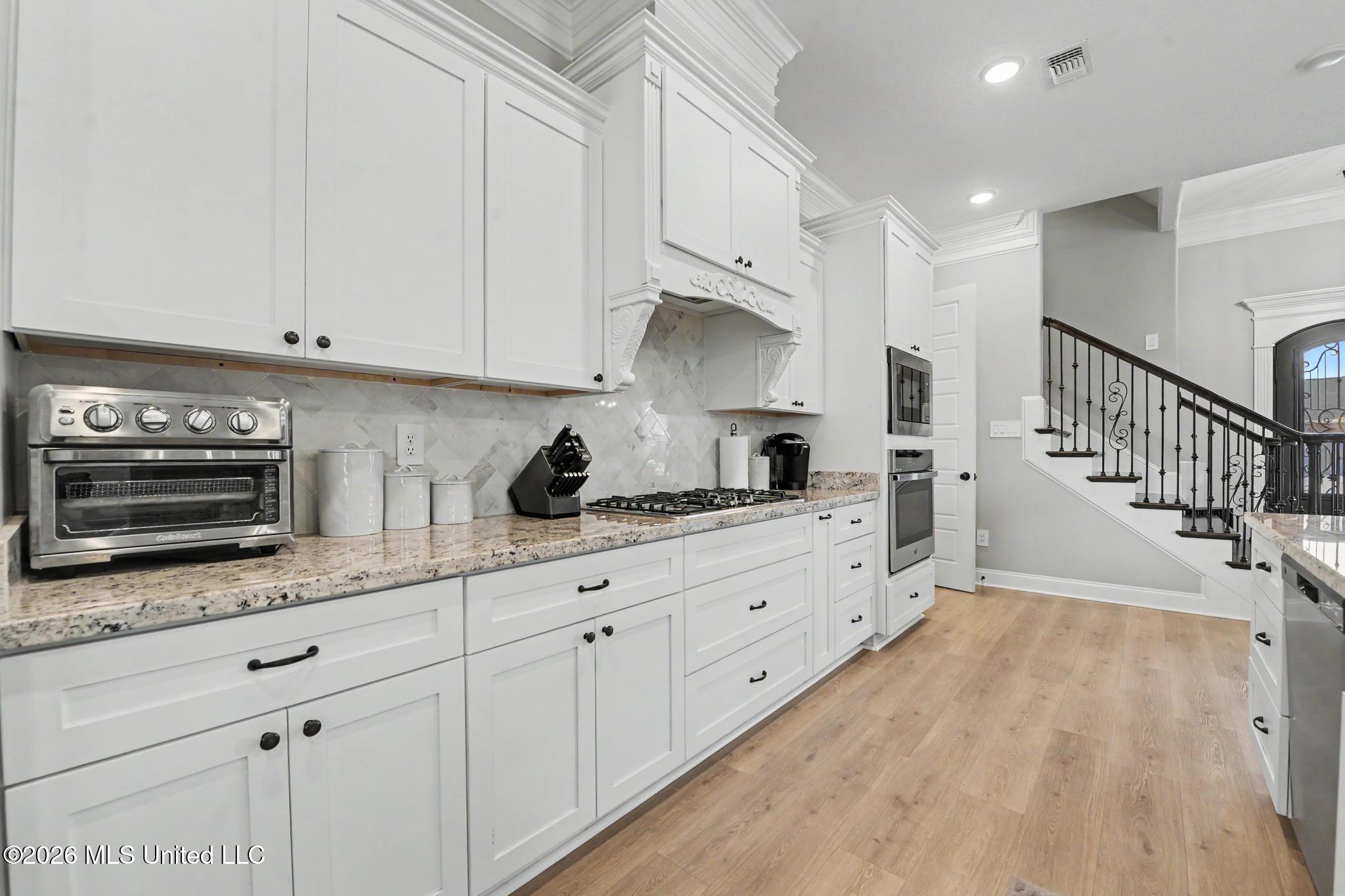 16879 W Landon Green Circle Property Photo 10