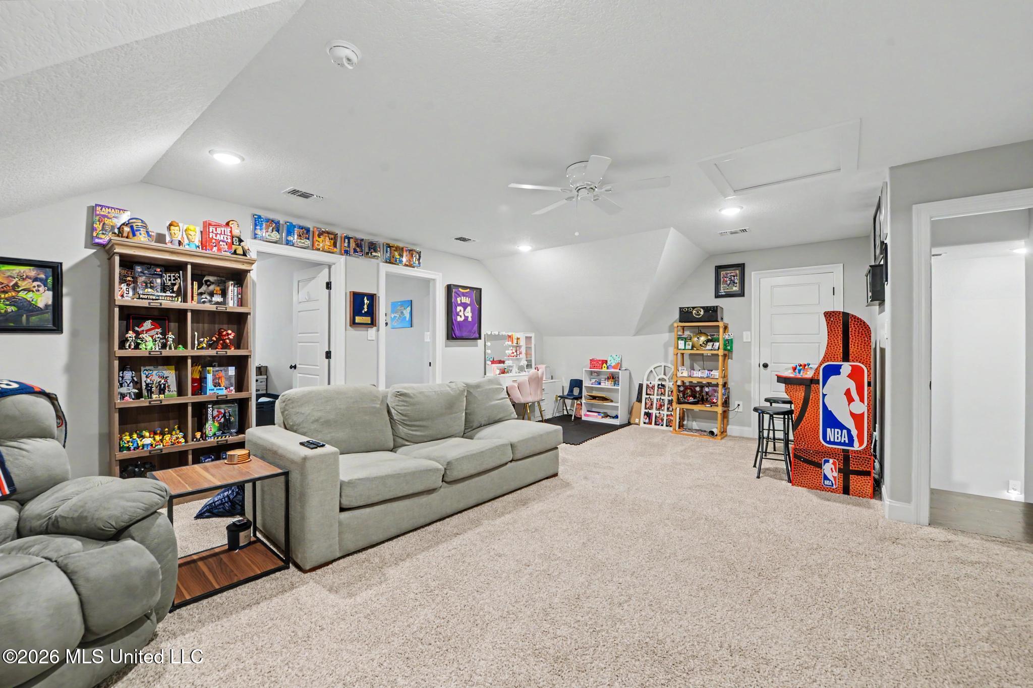 16879 W Landon Green Circle Property Photo 25