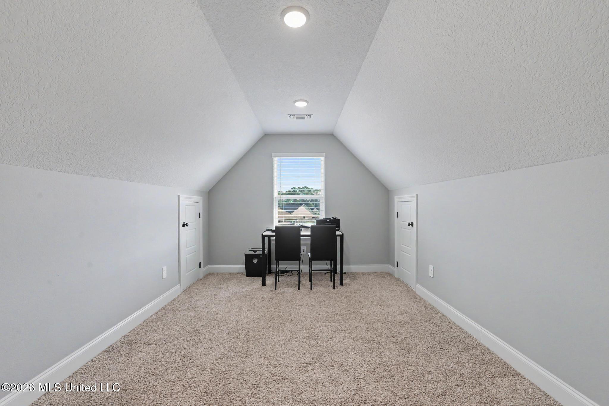 16879 W Landon Green Circle Property Photo 32