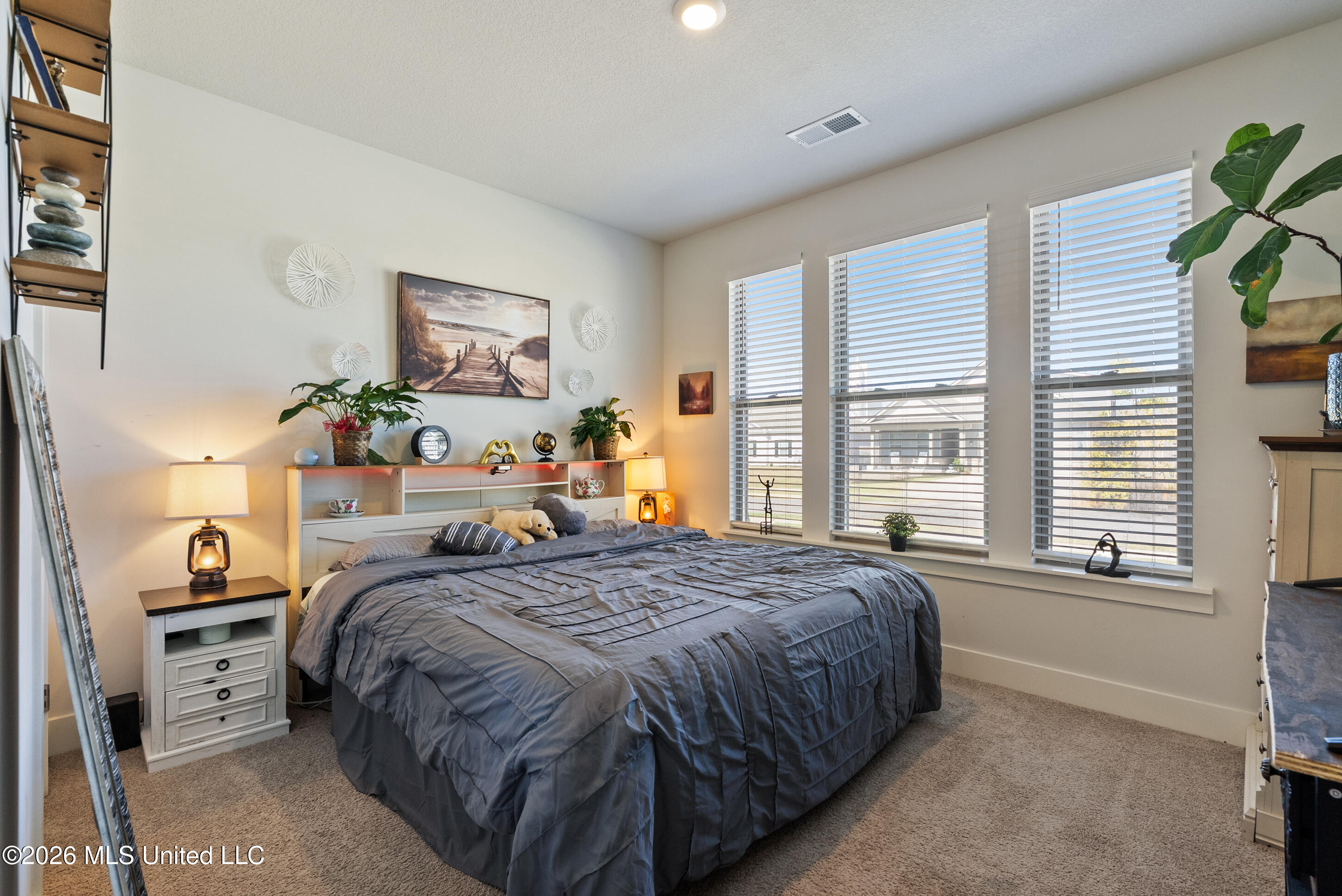 2093 Tulip Drive Property Photo 15