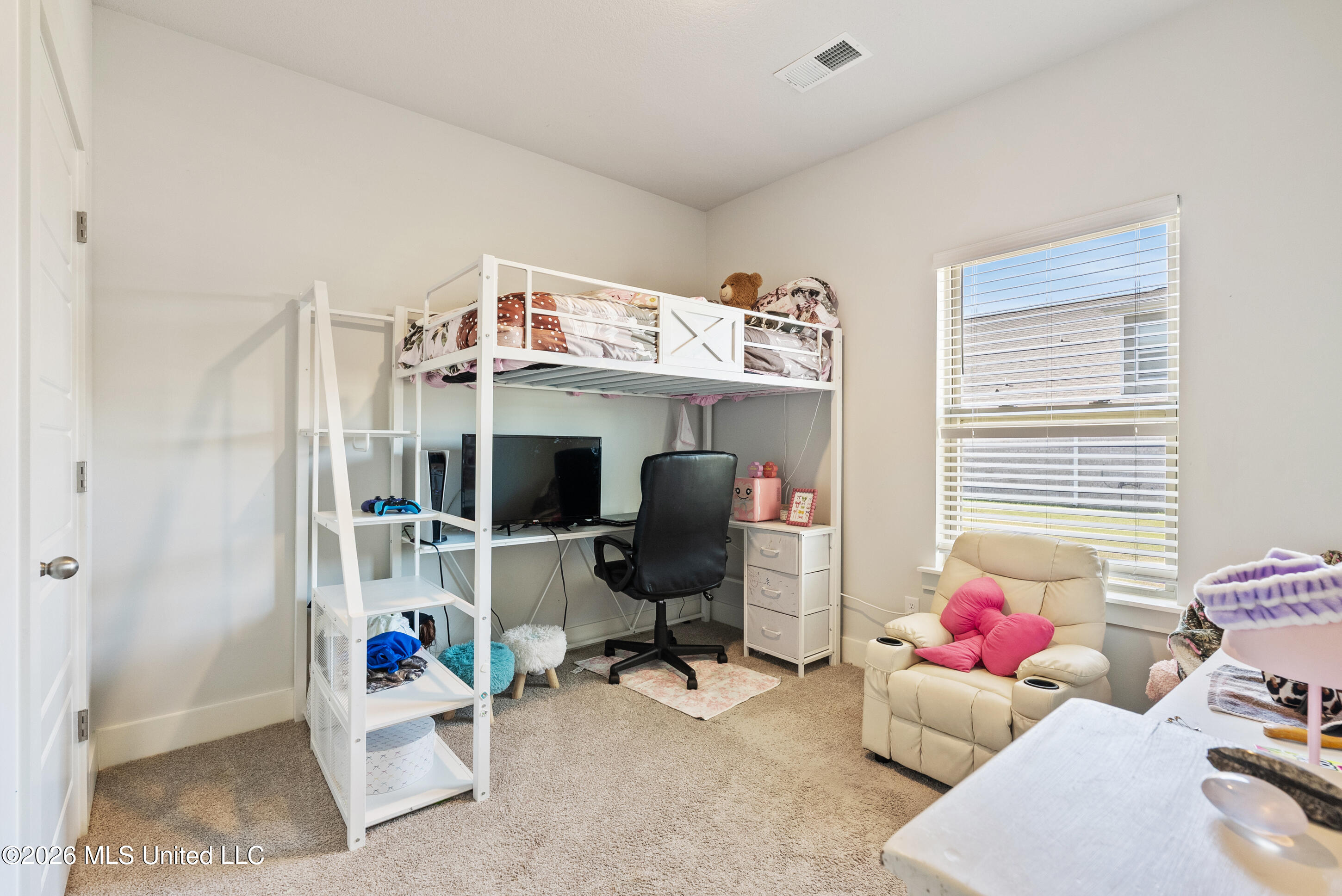 2093 Tulip Drive Property Photo 19
