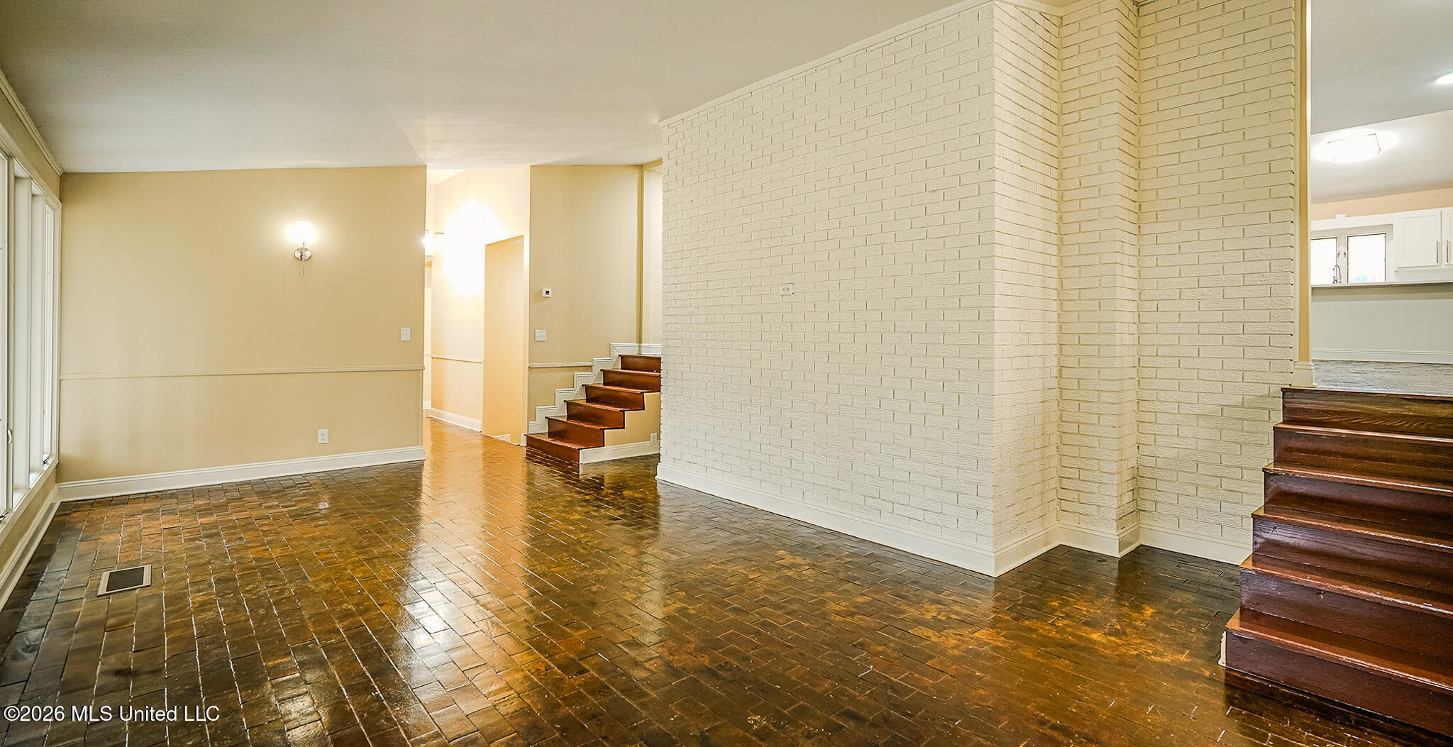 156 Graves Road Property Photo 8