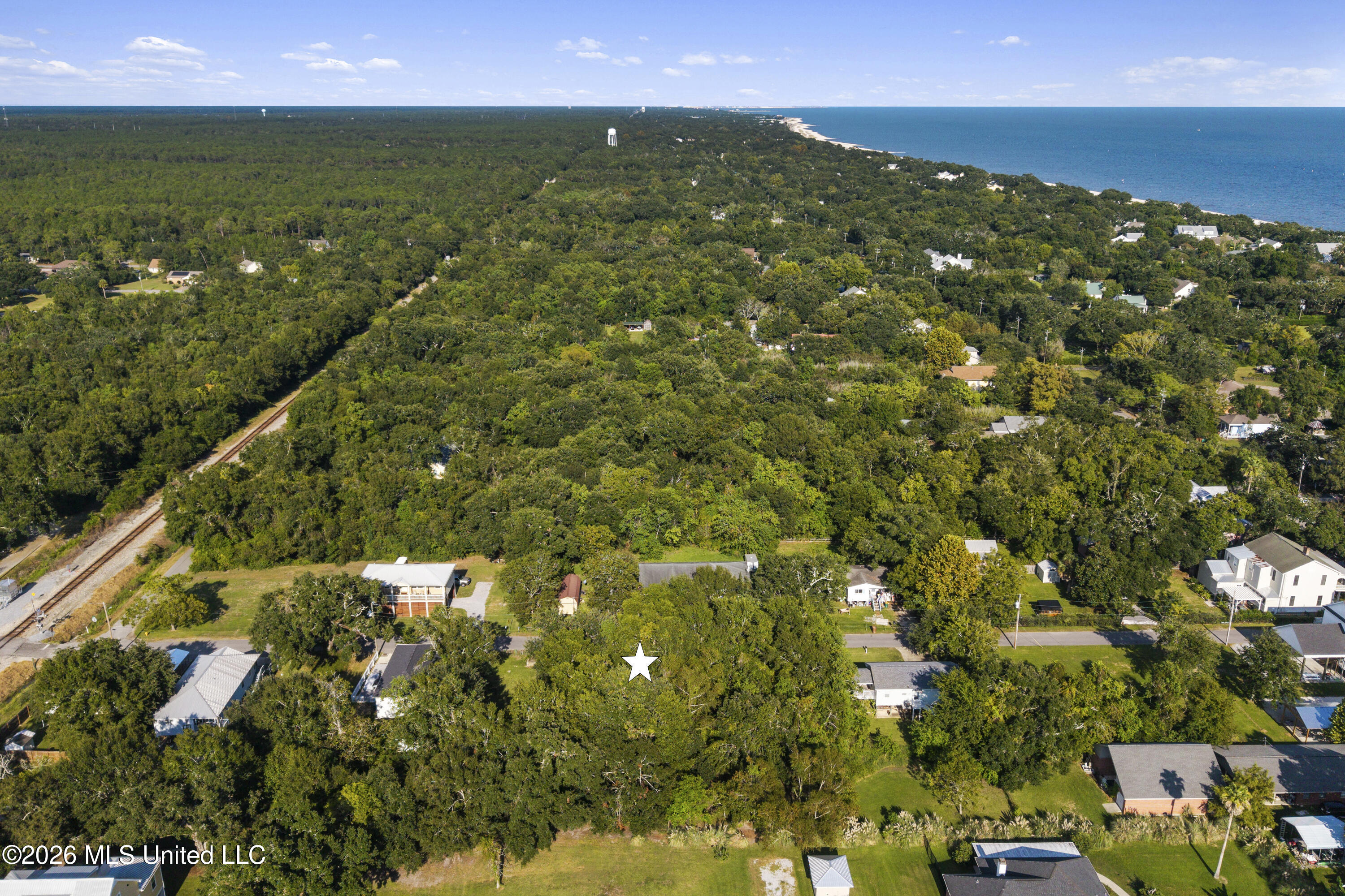Seal Avenue Property Photo 14