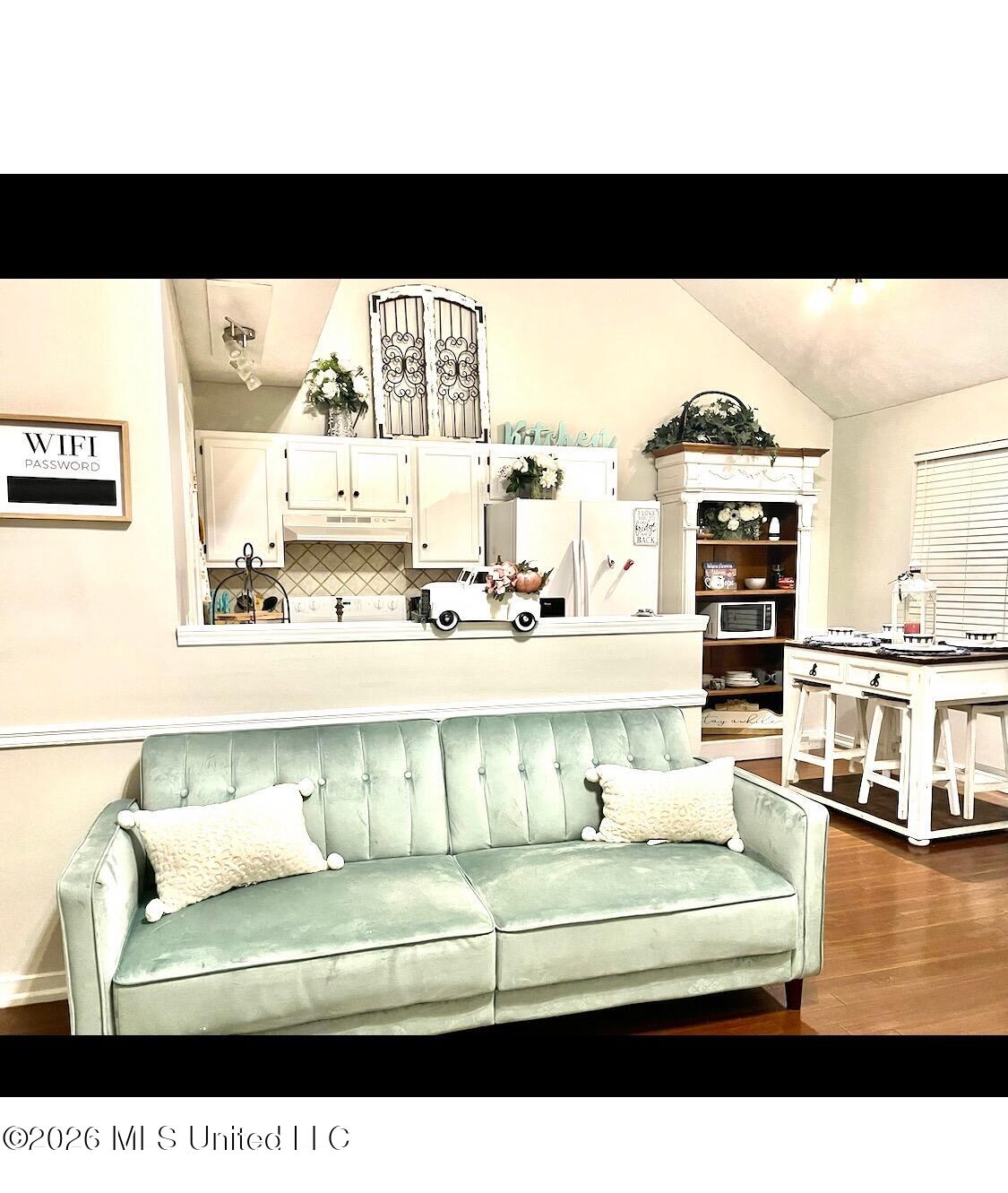 24 N Brandy Court Property Photo 4