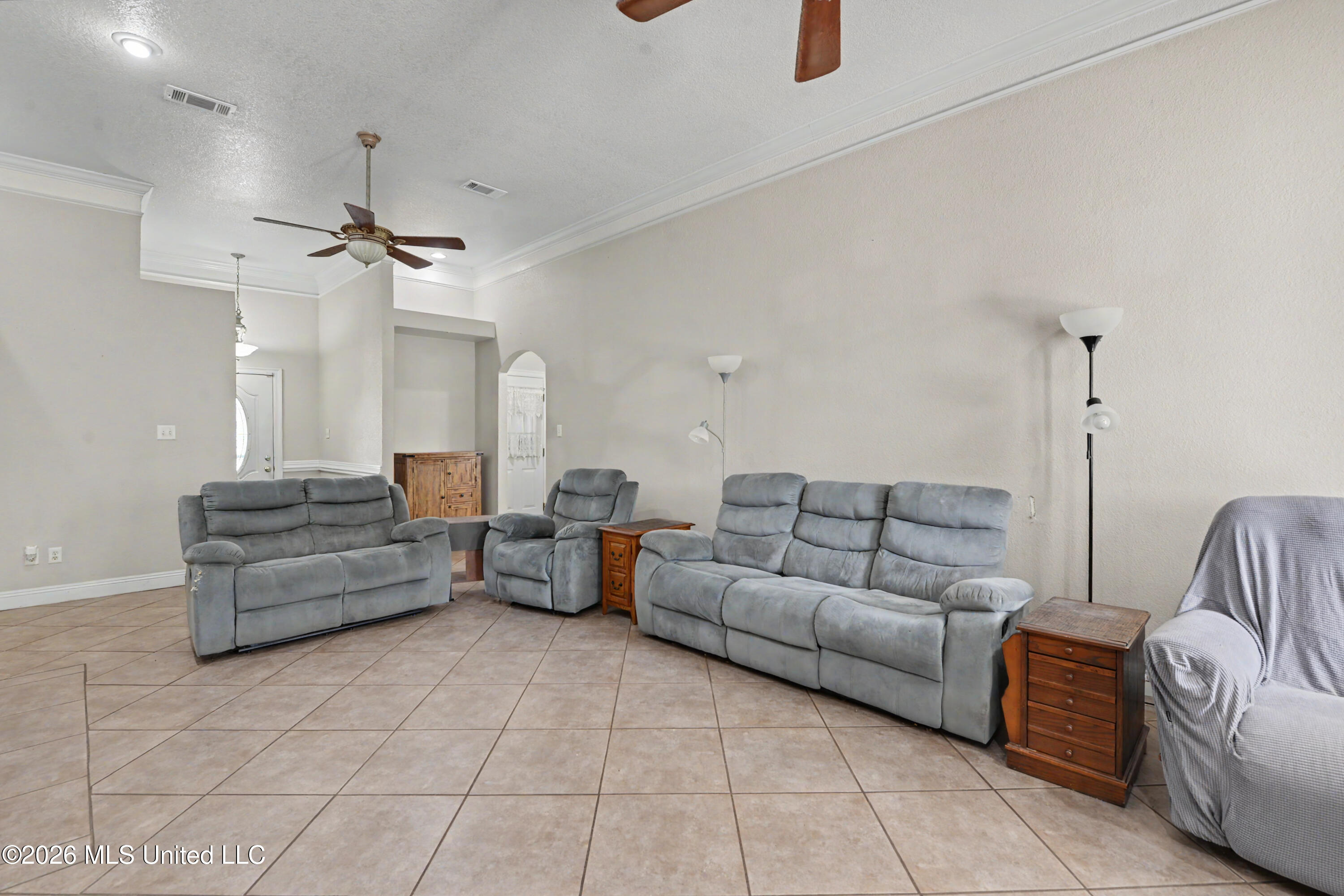 3321 N 4th Street Property Photo 6