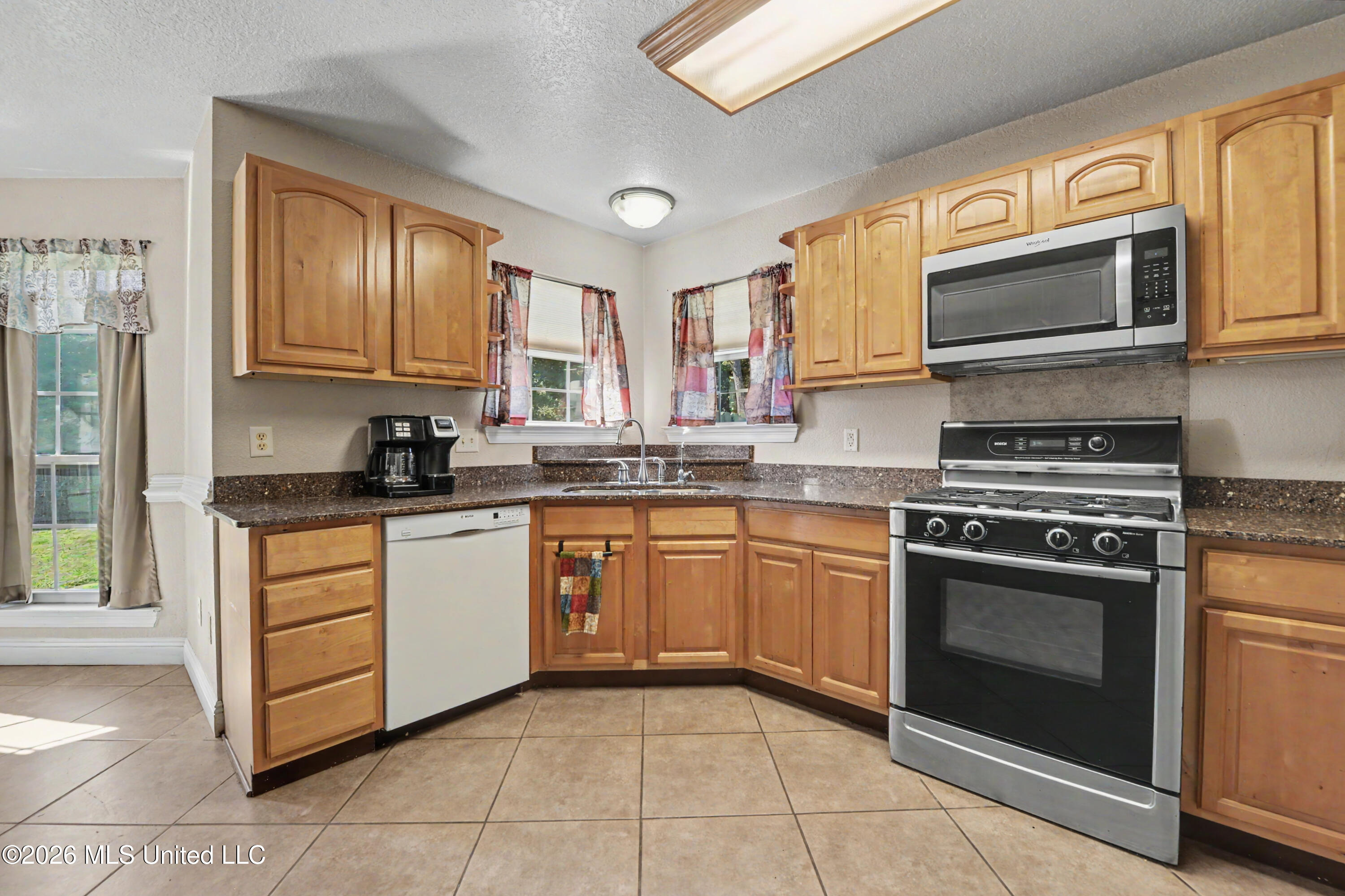 3321 N 4th Street Property Photo 8