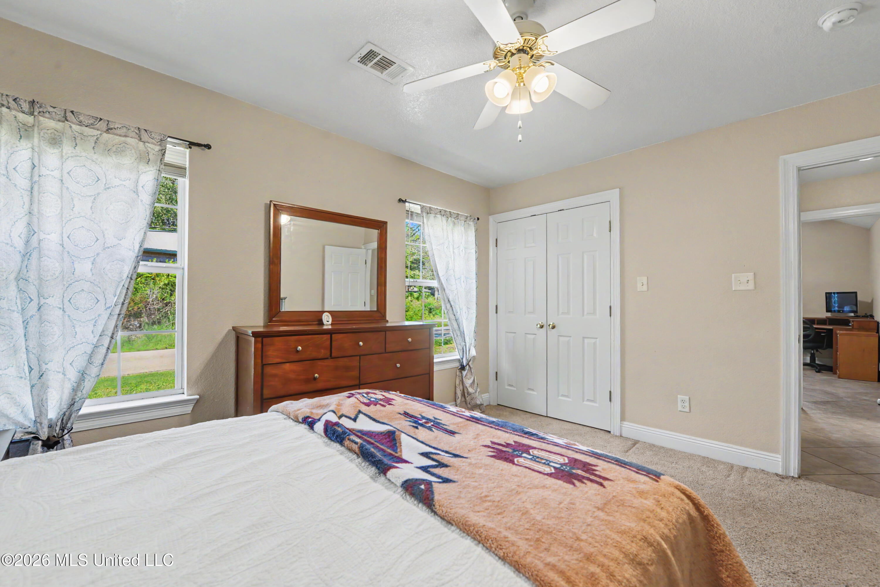 3321 N 4th Street Property Photo 16