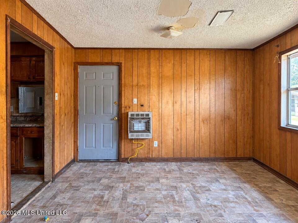 1114 Johnson Avenue Property Photo 3