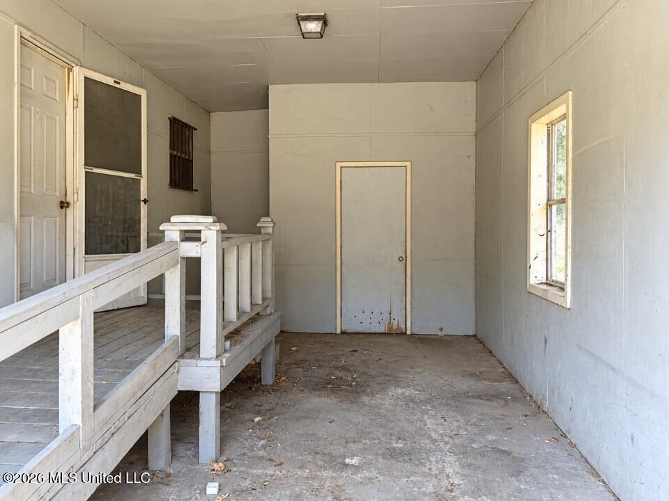 1114 Johnson Avenue Property Photo 15
