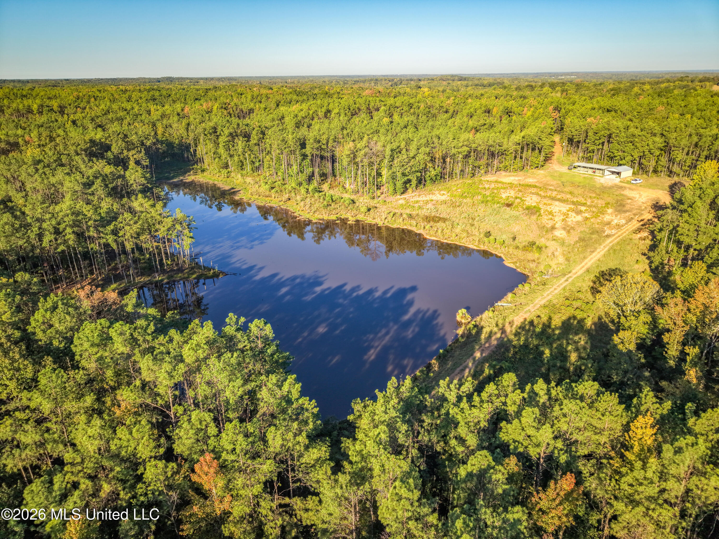 2000 Deer Creek Road Property Photo 2