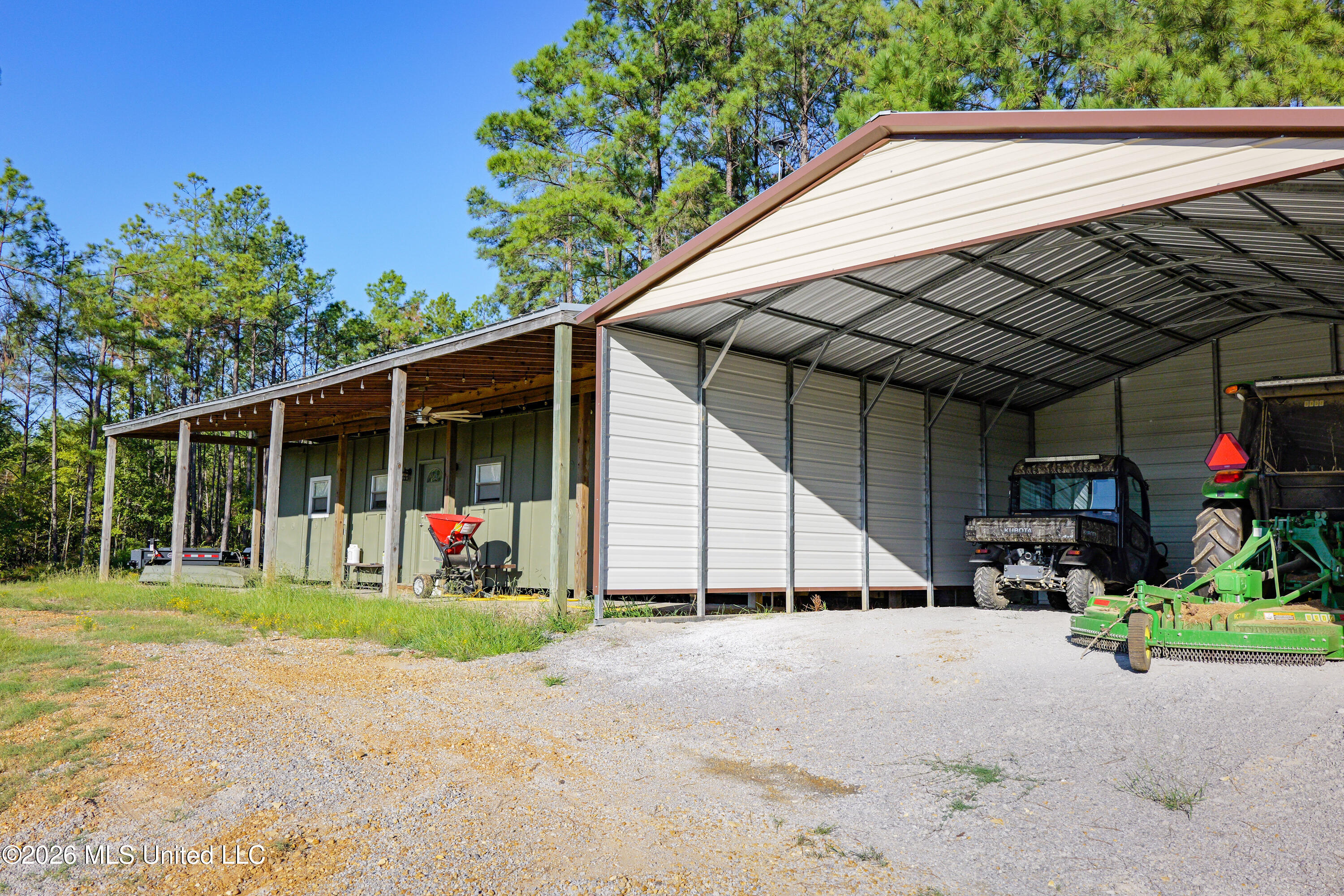 2000 Deer Creek Road Property Photo 23