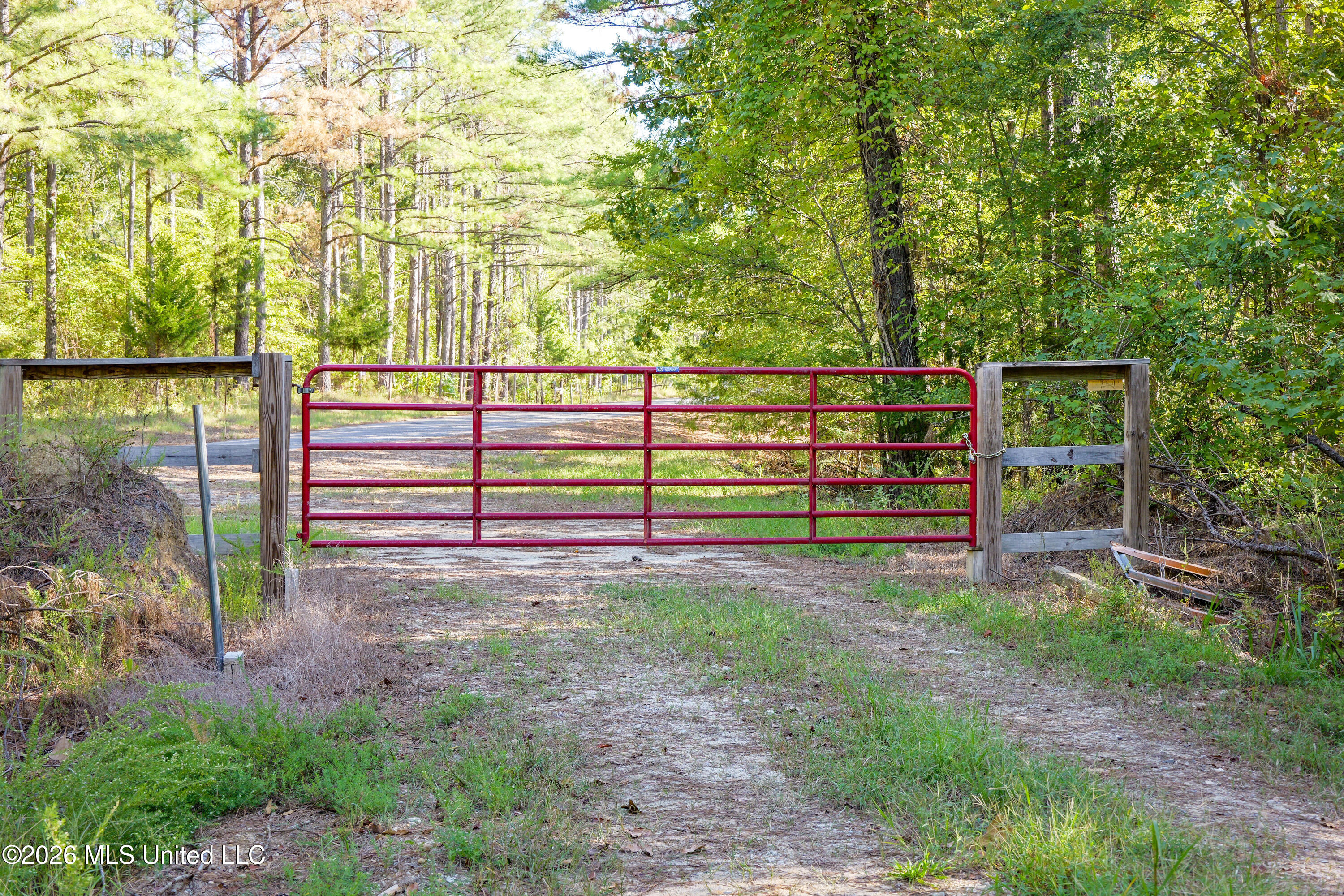 2000 Deer Creek Road Property Photo 37
