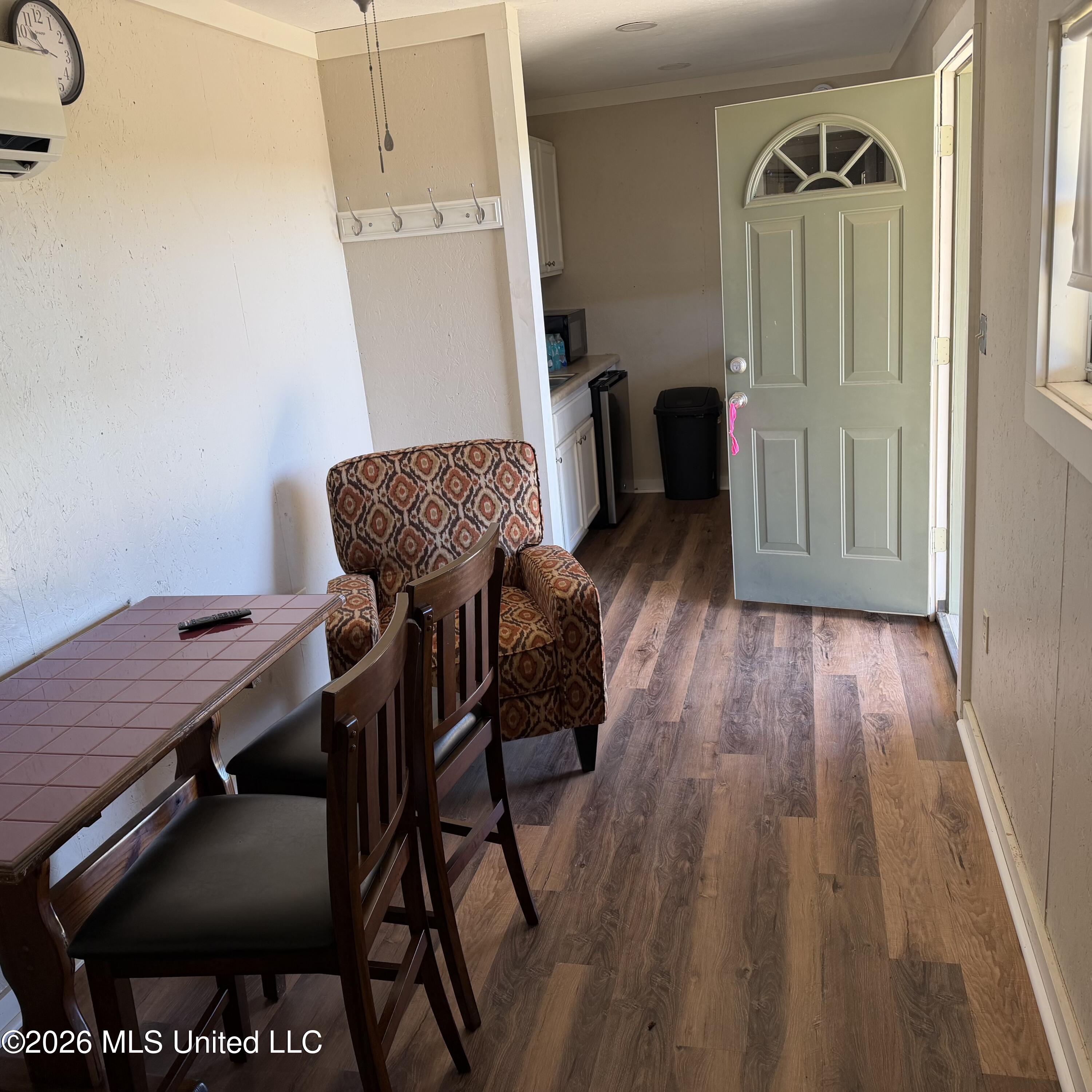 2000 Deer Creek Road Property Photo 52