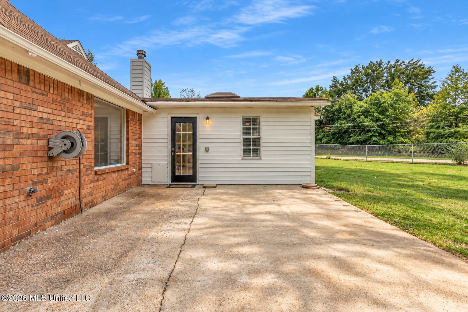 6972 Fox Briar Cove Property Photo 21