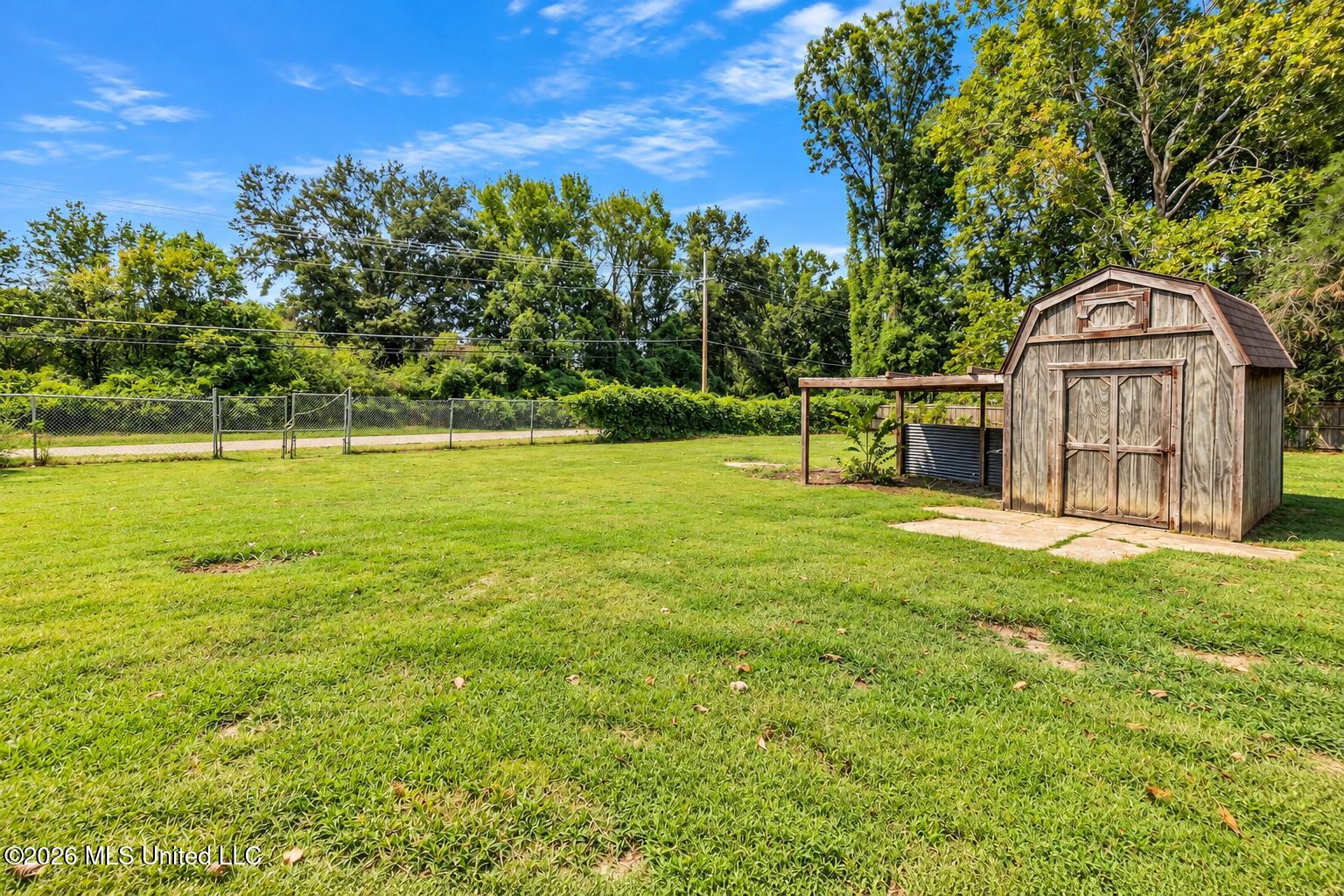 6972 Fox Briar Cove Property Photo 24