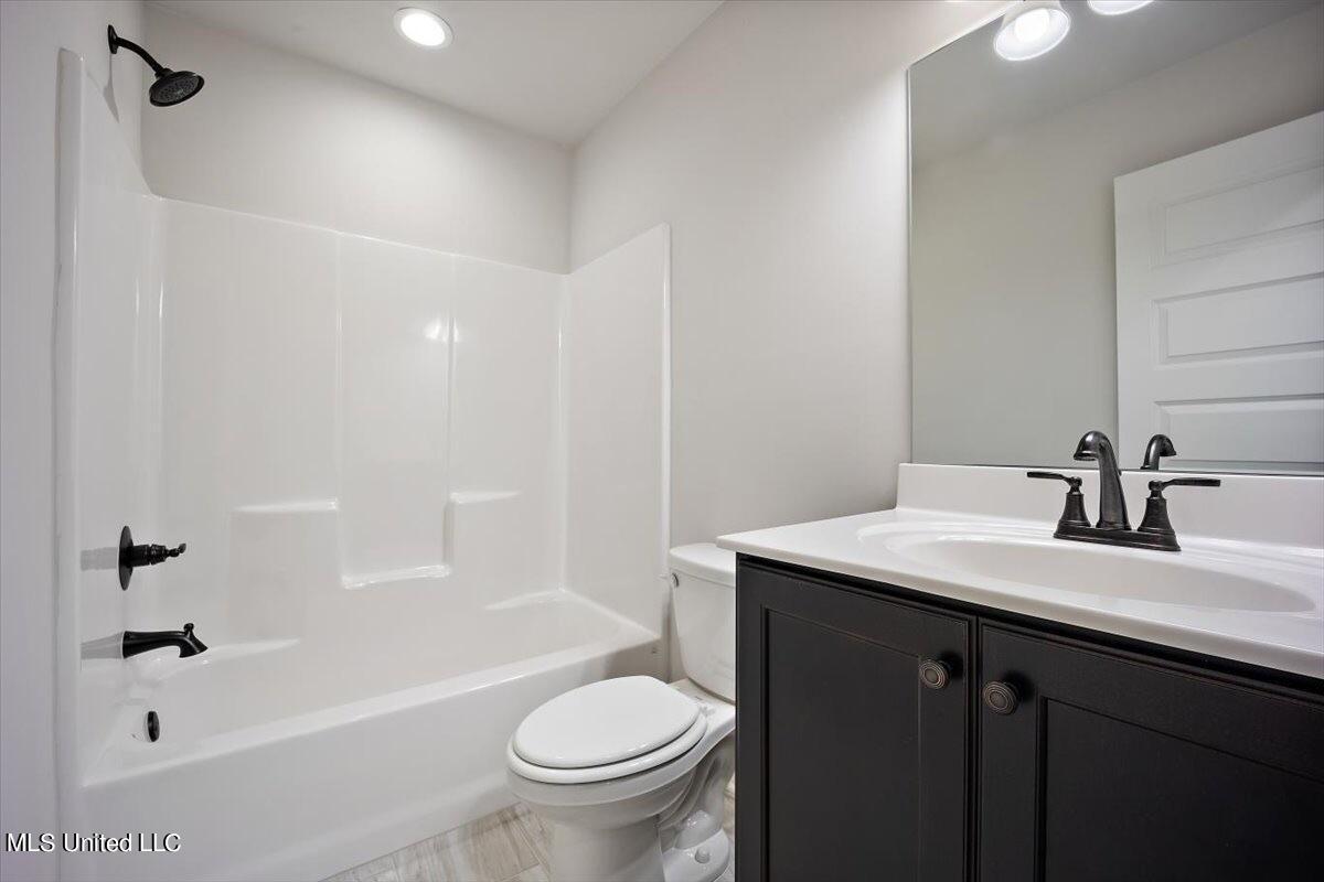 13734 Jack Thomas Boulevard Property Photo 24