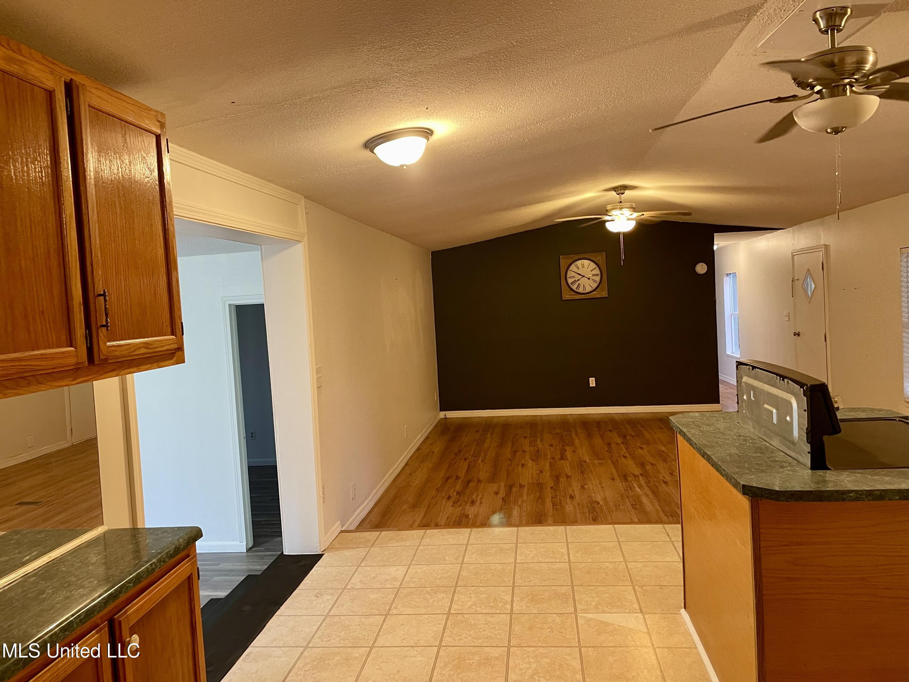 777 Henleyfield Mcneill Road Property Photo 4