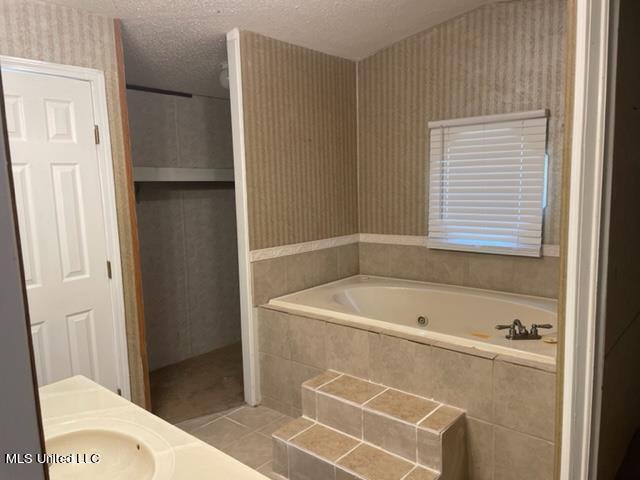 777 Henleyfield Mcneill Road Property Photo 8