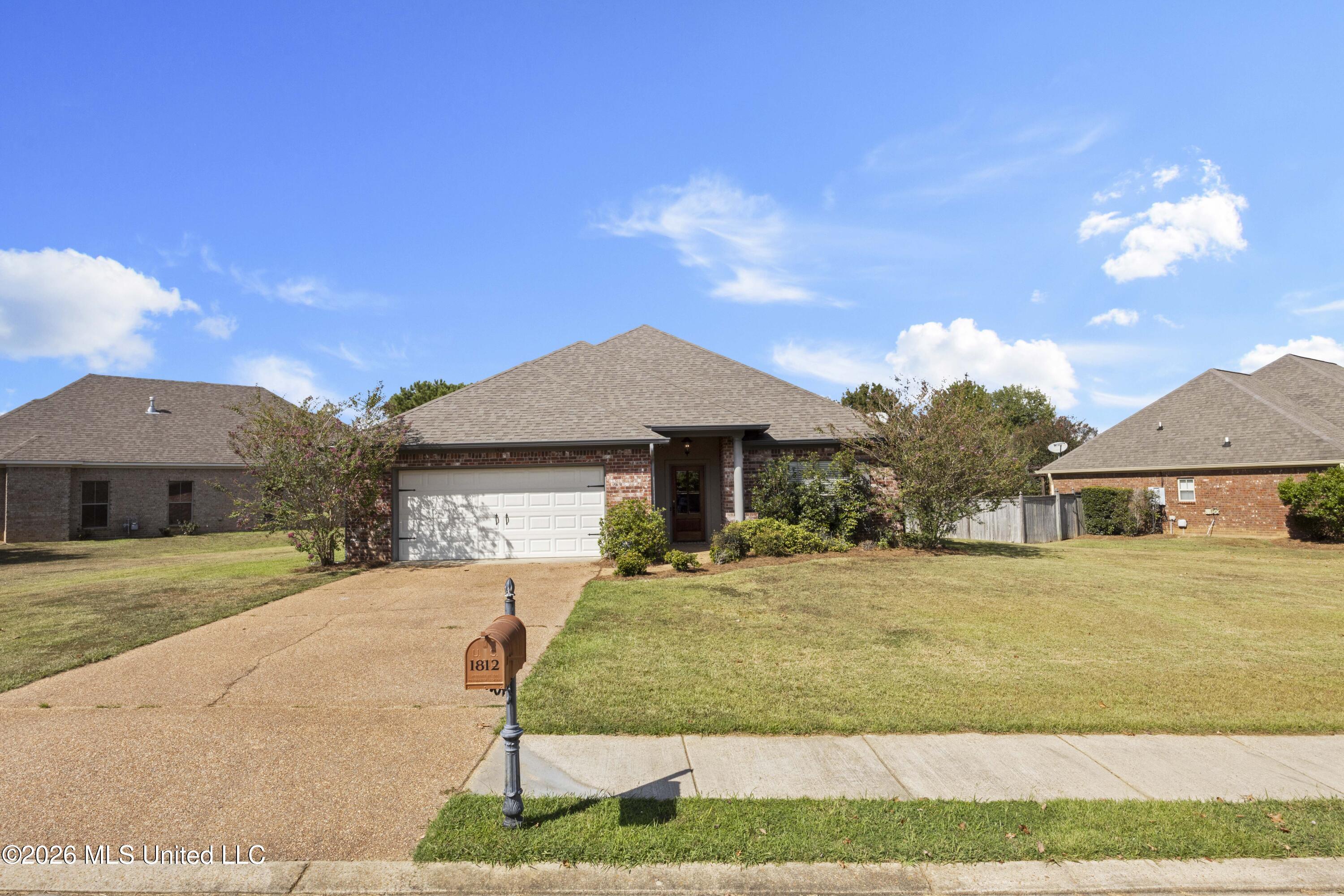 1812 August Bend Property Photo 23