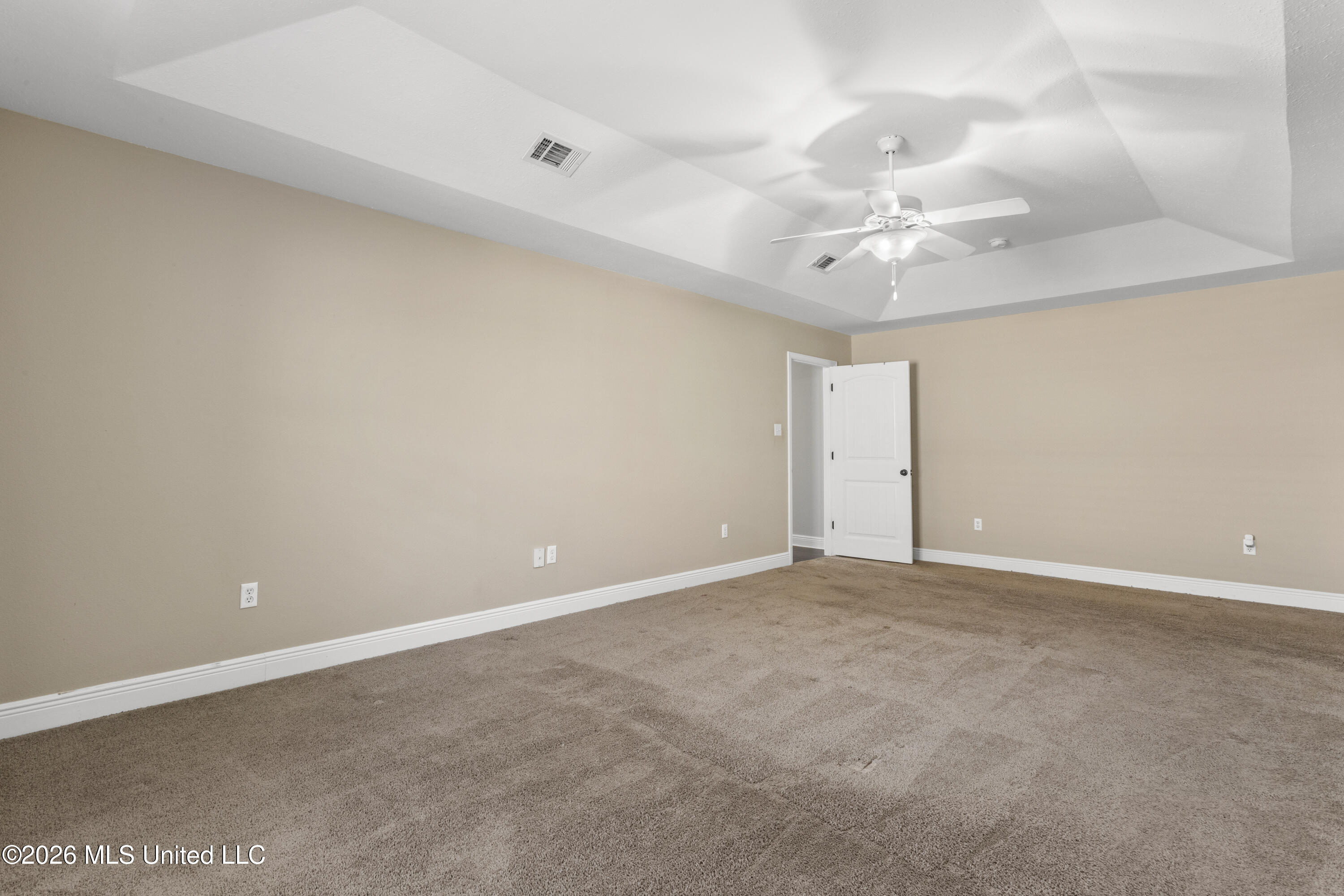 14633 N Bruce Cove Property Photo 27