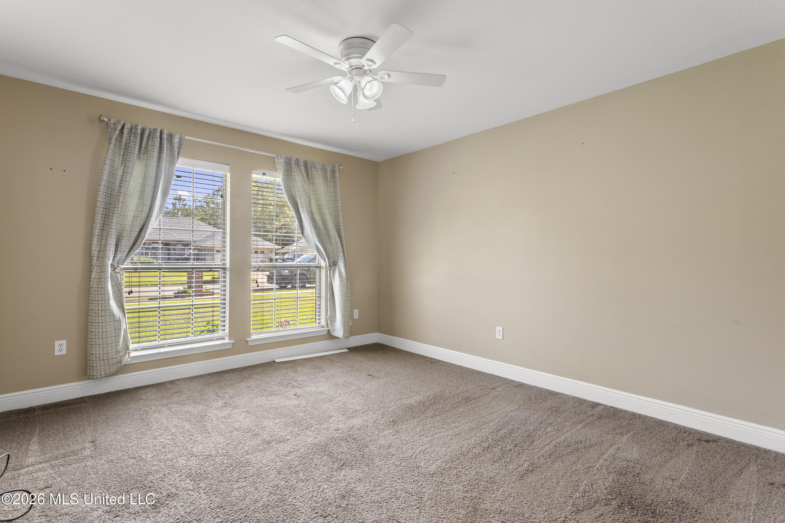 14633 N Bruce Cove Property Photo 35