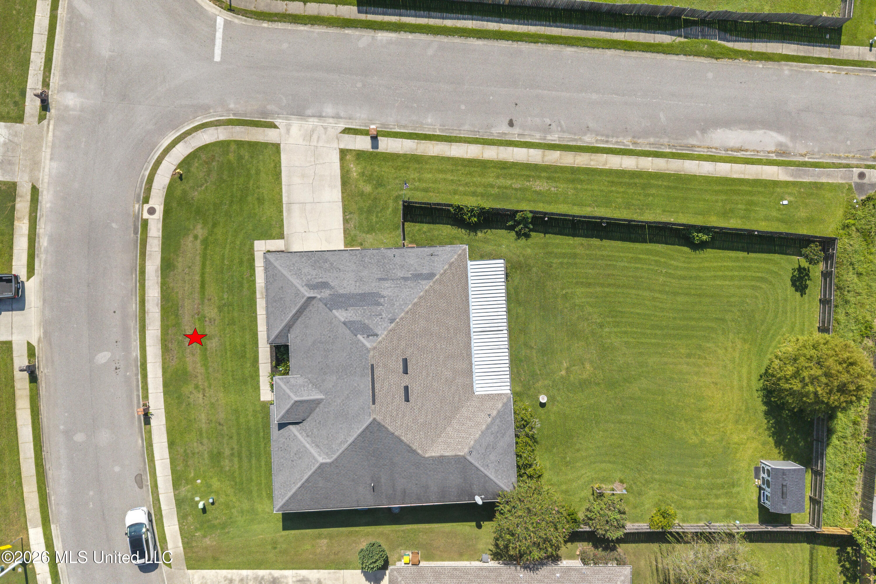 14633 N Bruce Cove Property Photo 48