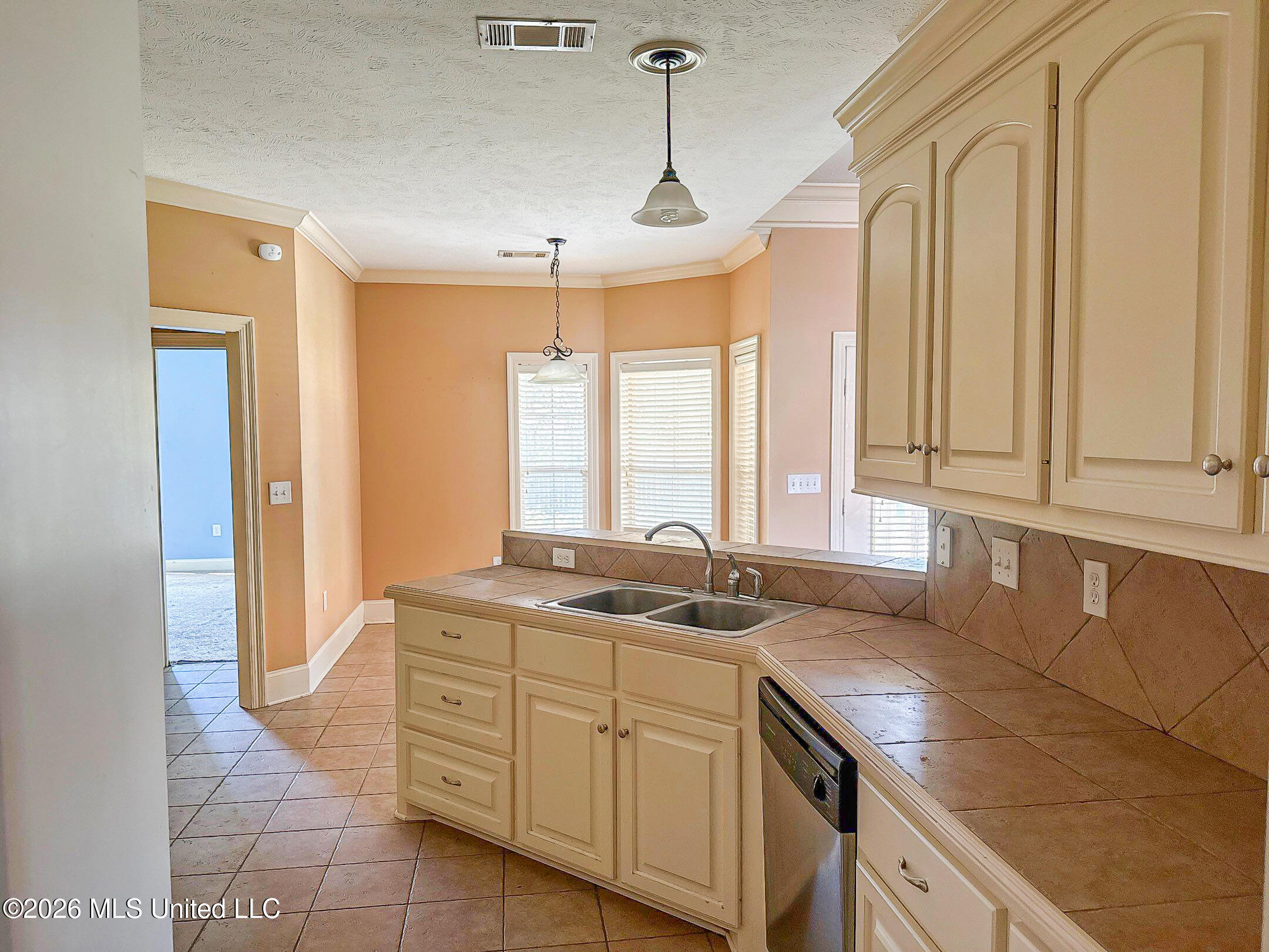 119 Copper Ridge Lane Property Photo 4