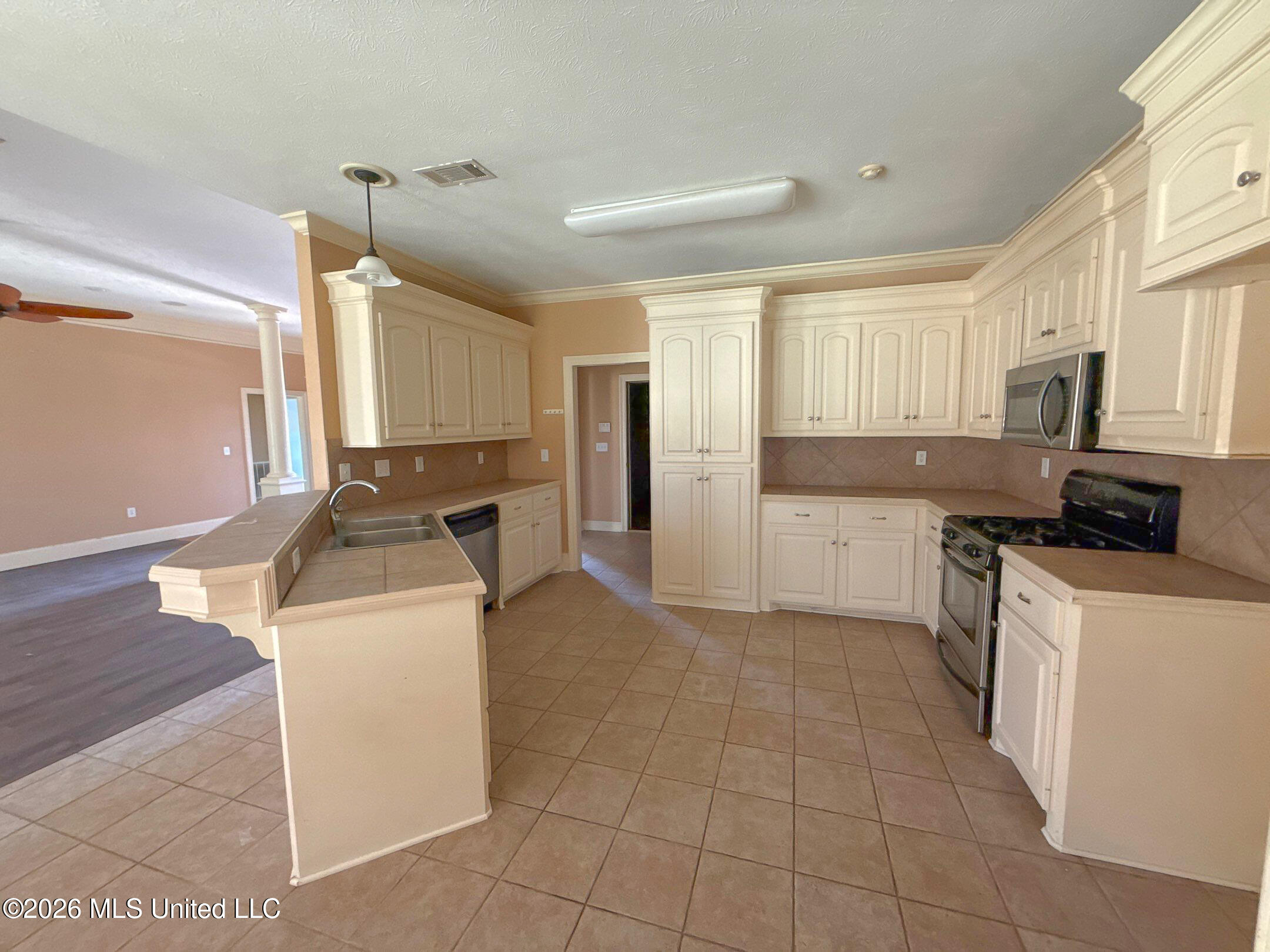 119 Copper Ridge Lane Property Photo 6