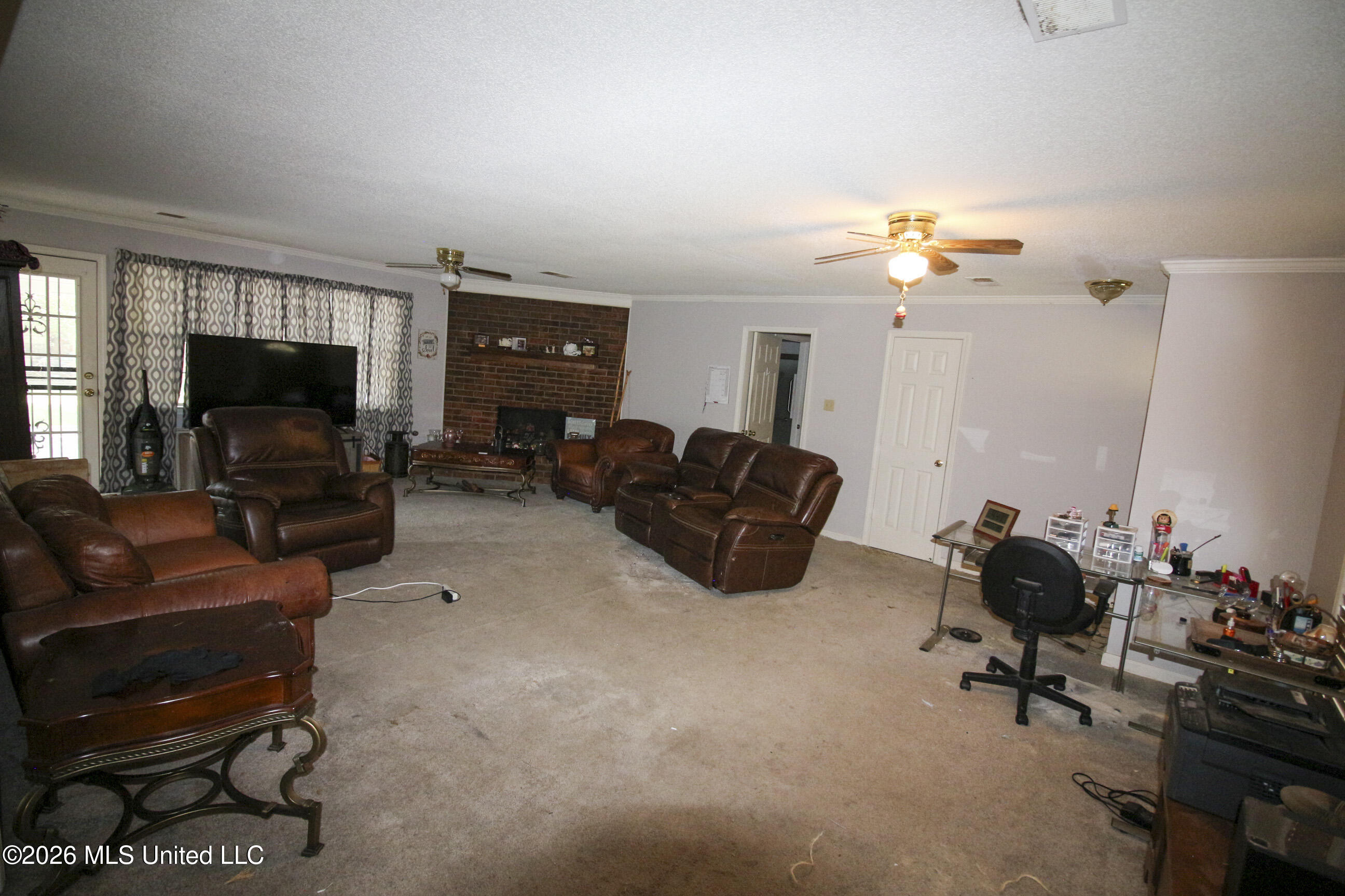 8405 Deep Well Place Property Photo 7
