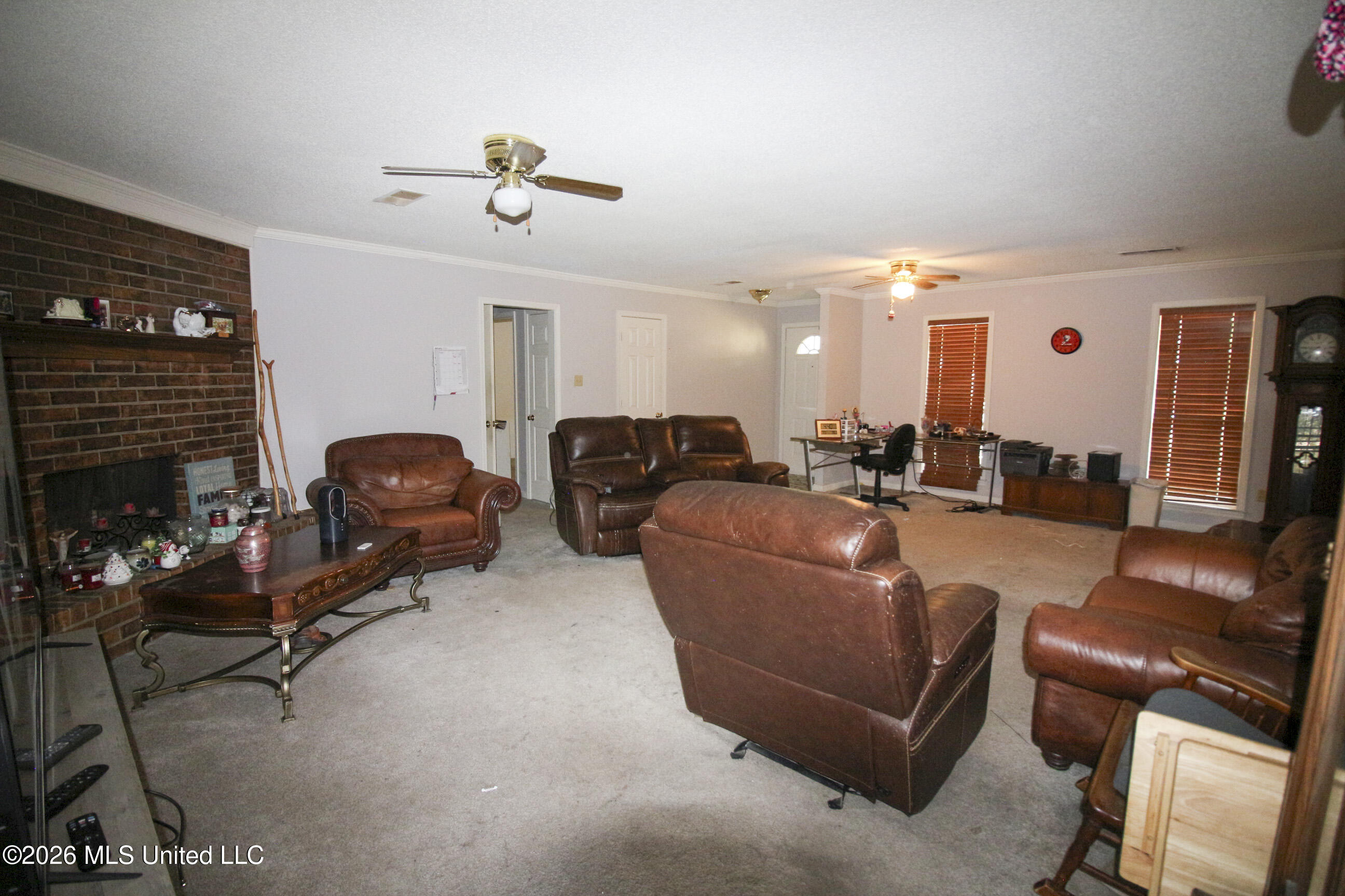 8405 Deep Well Place Property Photo 9