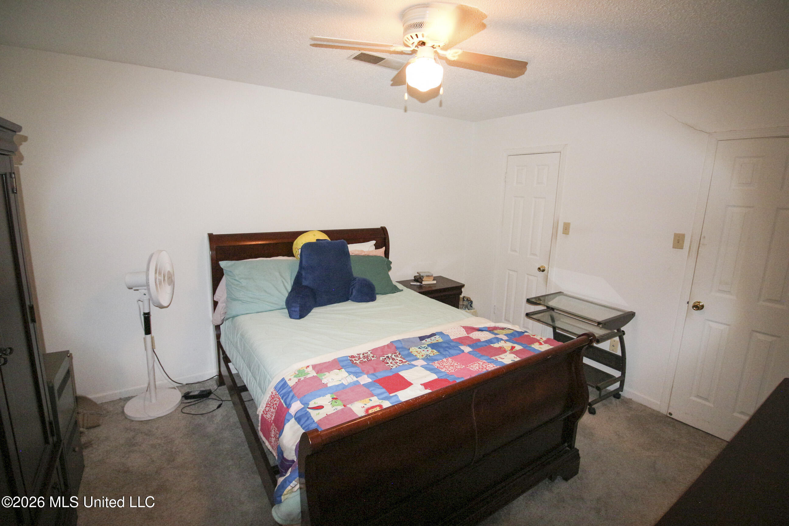 8405 Deep Well Place Property Photo 13