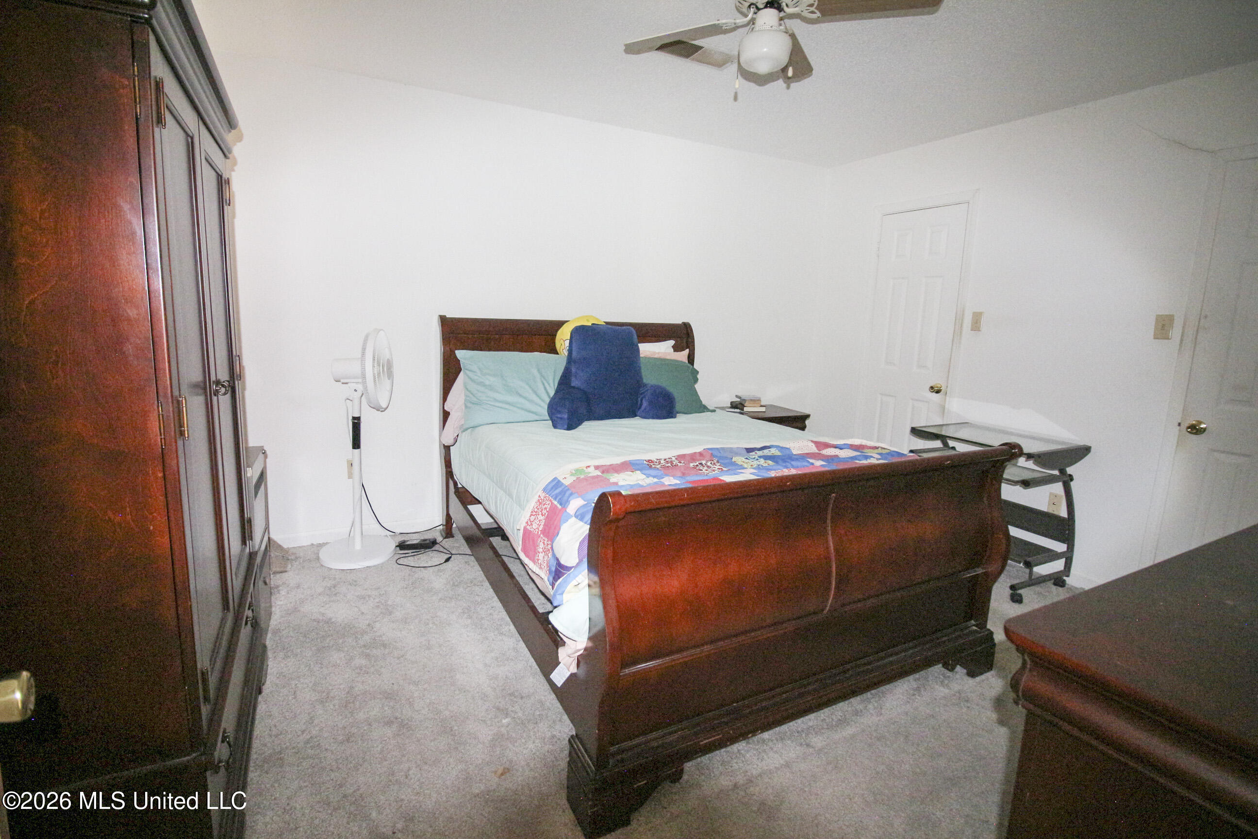 8405 Deep Well Place Property Photo 15