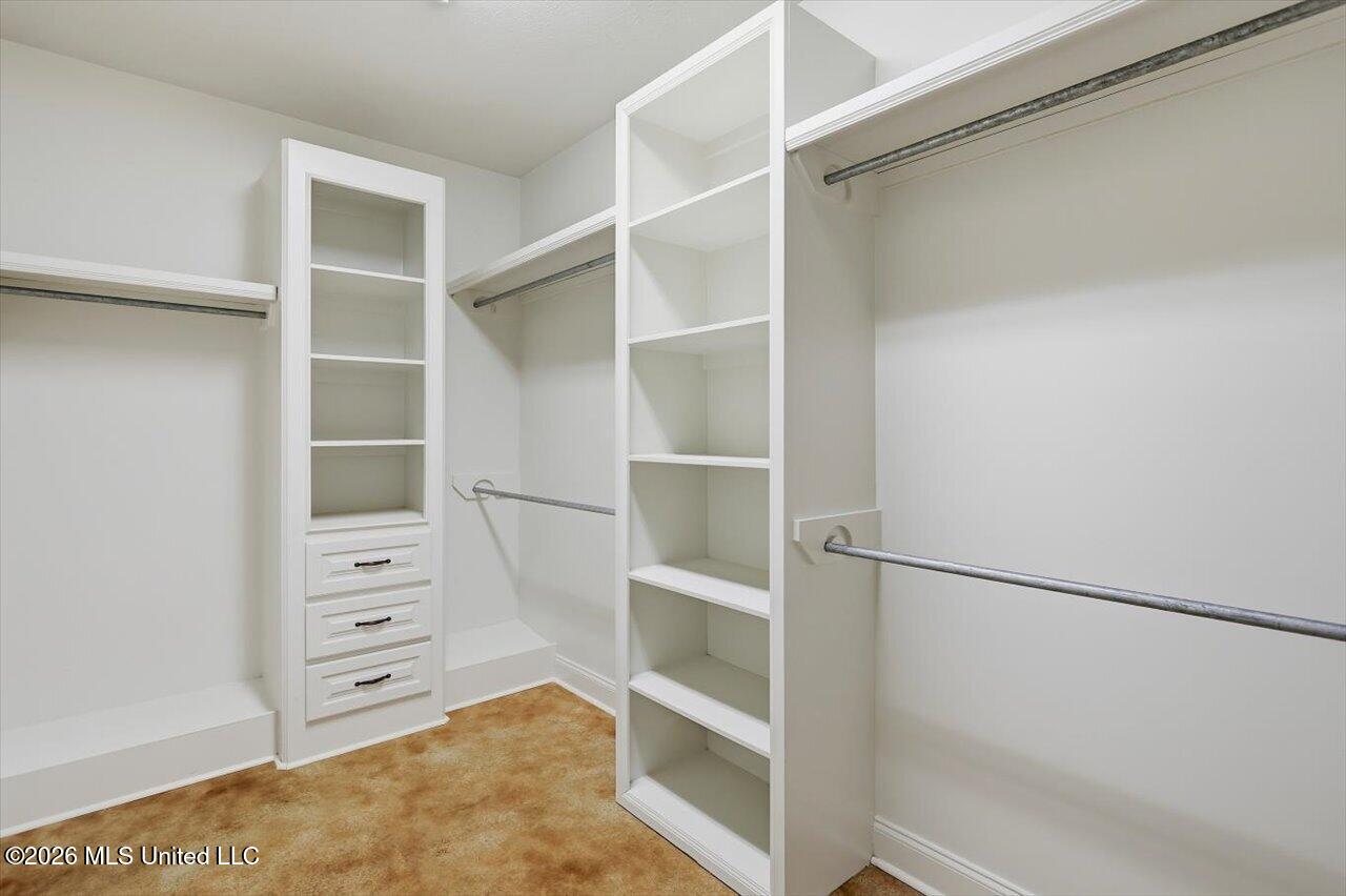 804 Belle Oak Park Property Photo 29