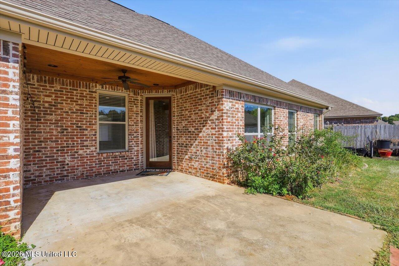 804 Belle Oak Park Property Photo 36