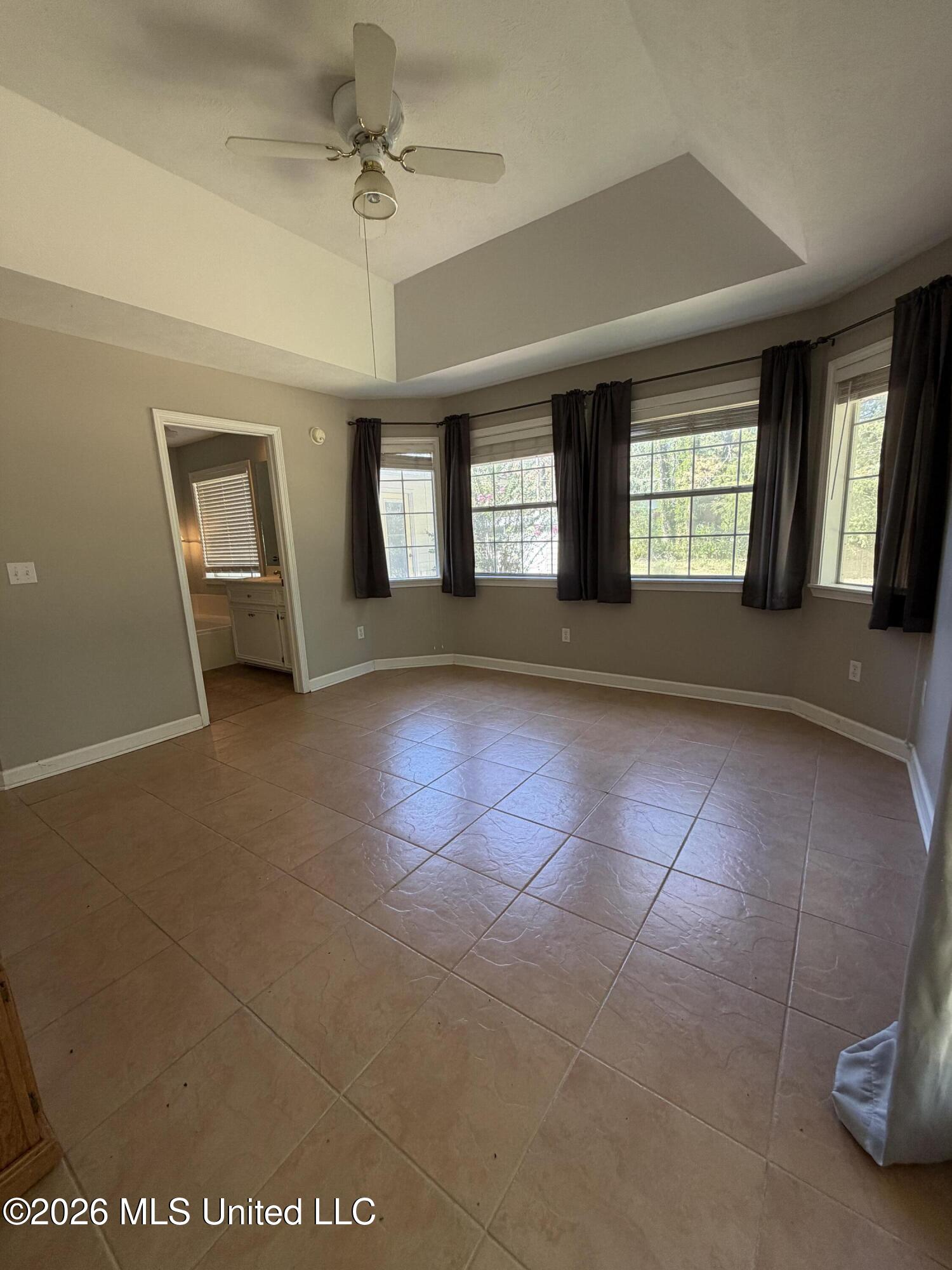 1040 Machinery Lane Property Photo 13