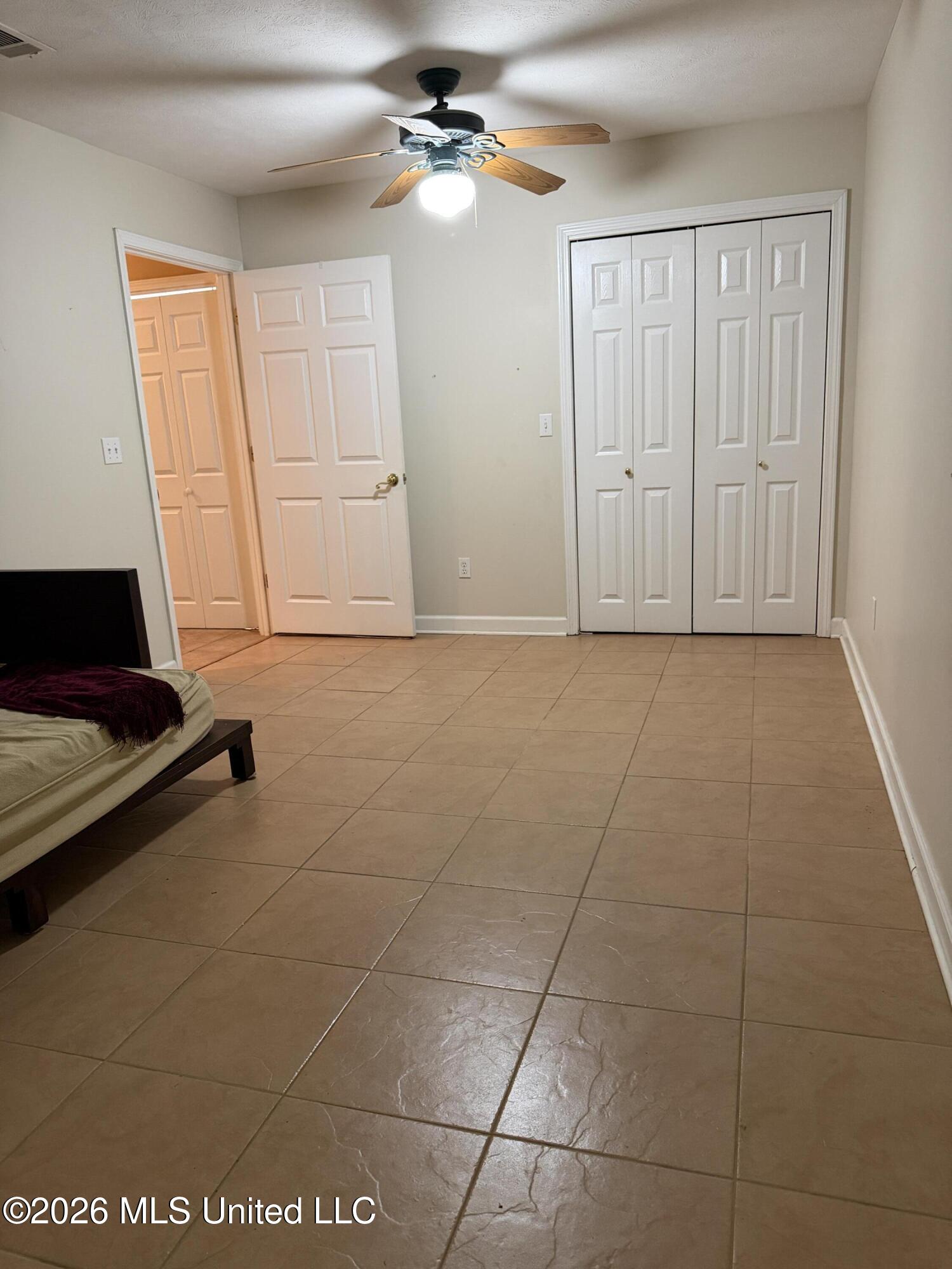 1040 Machinery Lane Property Photo 19