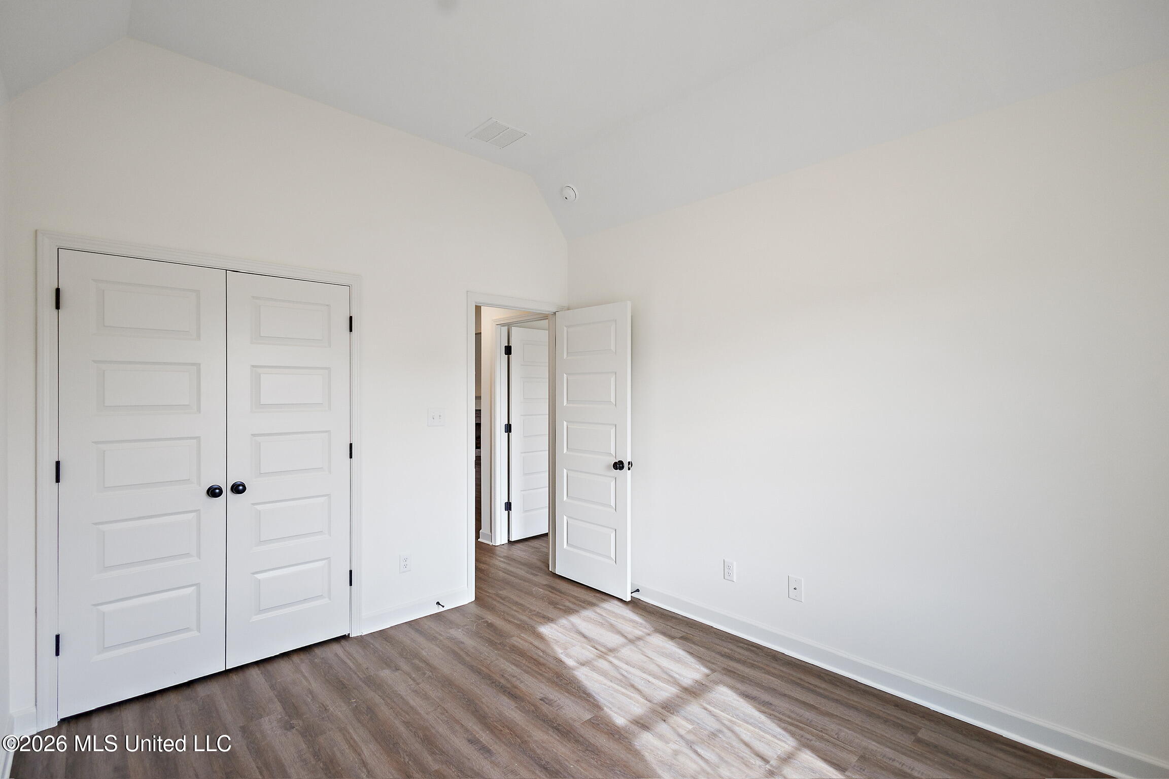 13728 Jack Thomas Boulevard Property Photo 21
