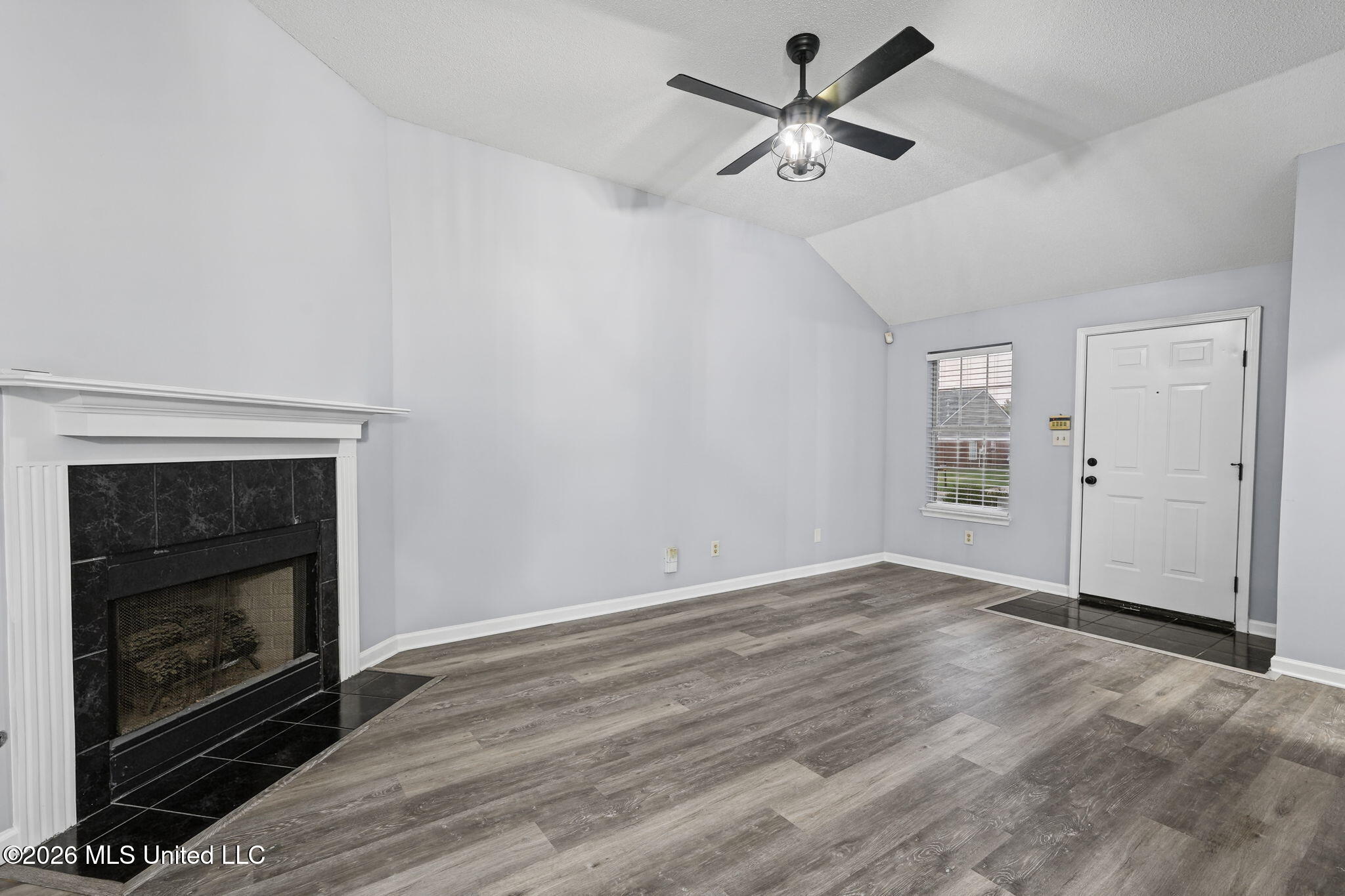 5505 Kayla Drive Property Photo 8